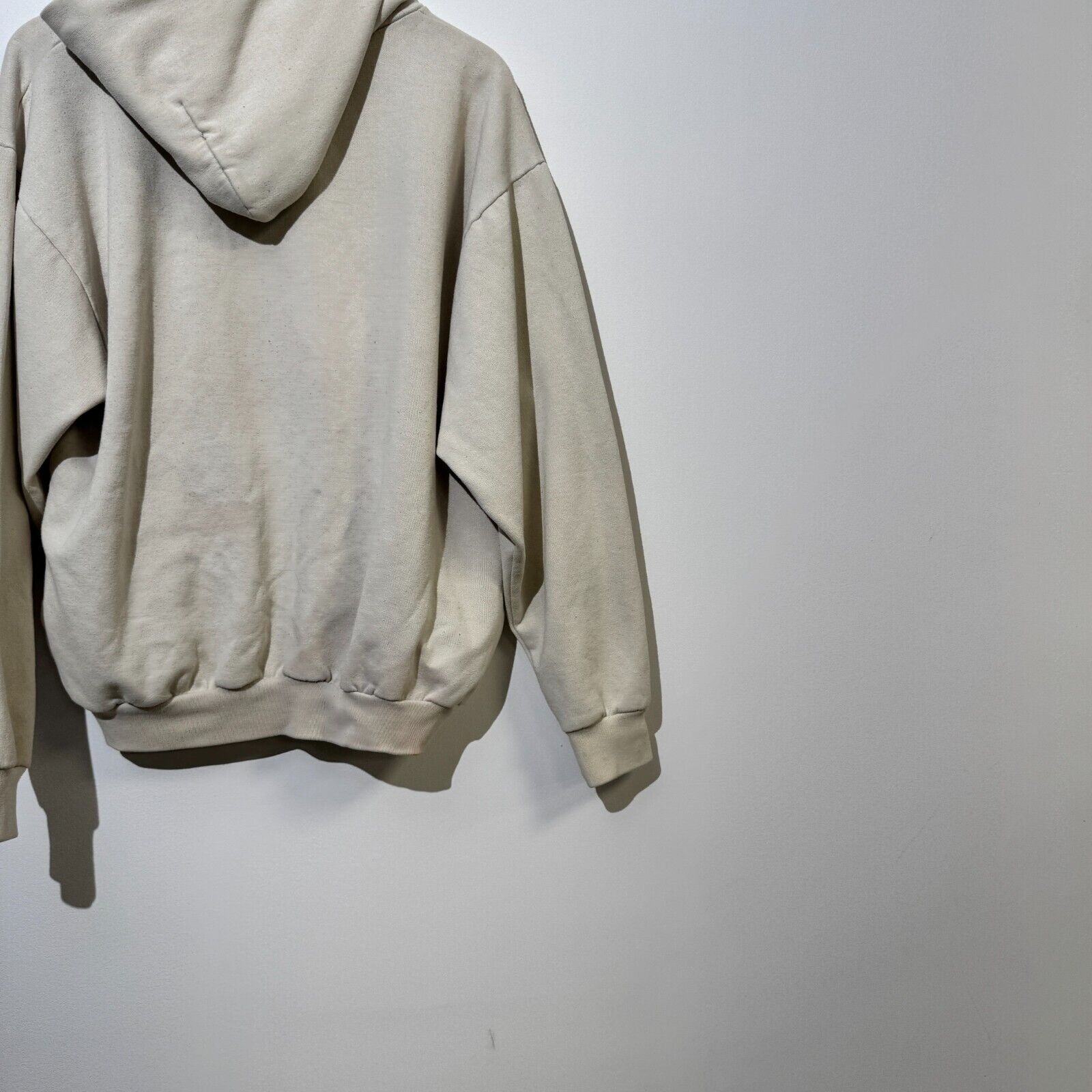 Vintage Vintage Unisex Beige Cotton Hoodie Size L Pennstate Button Size US L / EU 52-54 / 3 - 9 Thumbnail