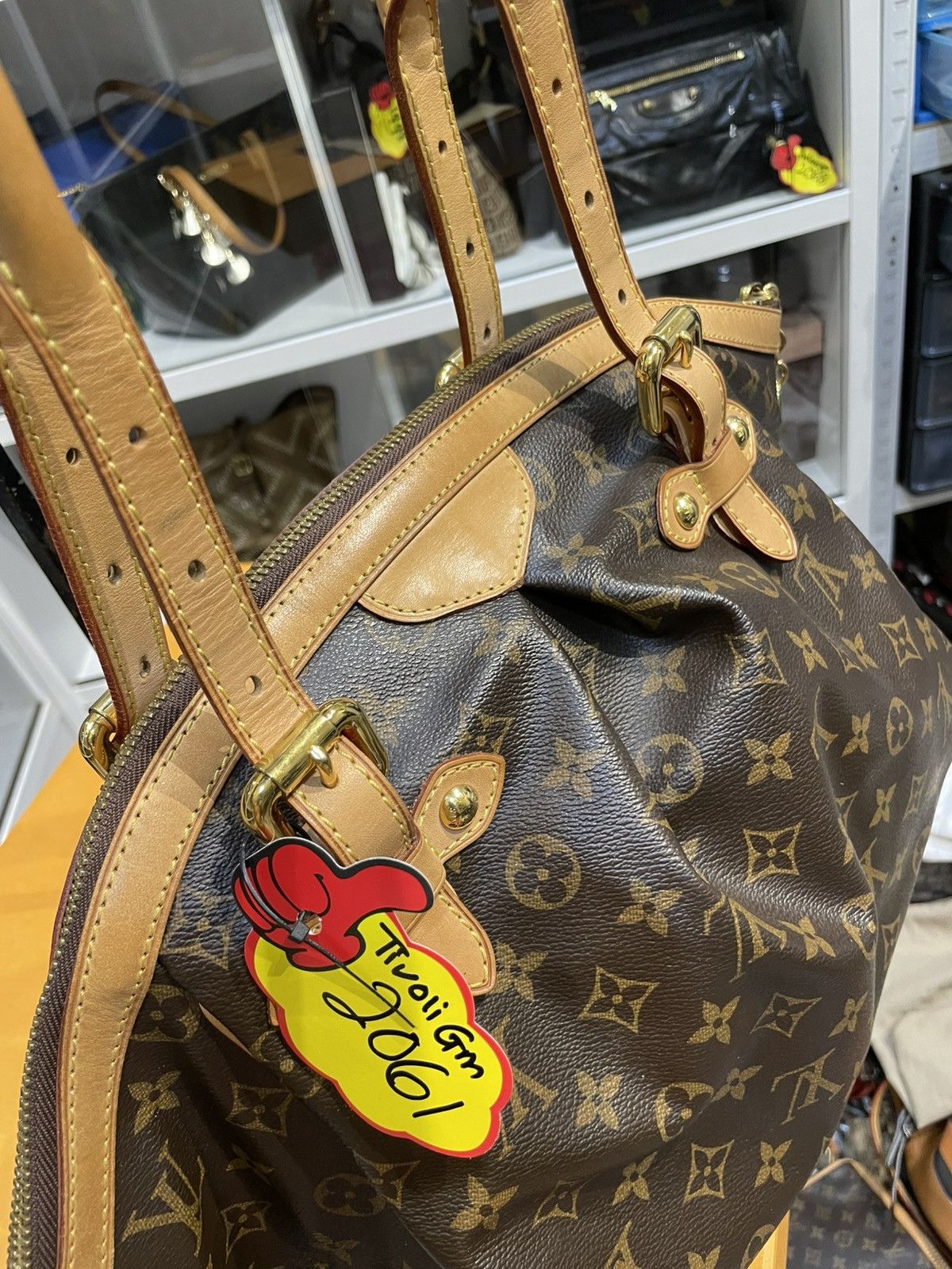 Louis Vuitton AUTHENTIC LOUIS VUITTON MONO TIVOLI GM BAG Size ONE SIZE - 12 Thumbnail