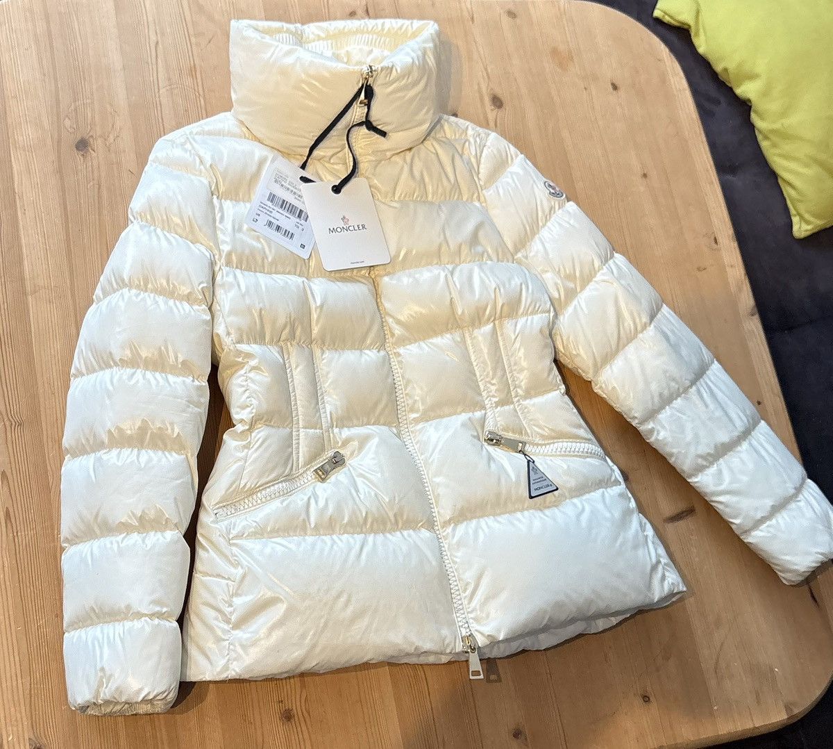 Moncler Moncler Daphne Jacket Size M / US 6-8 / IT 42-44 - 5 Thumbnail