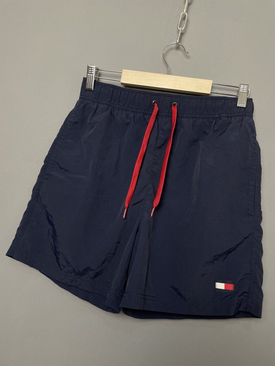Tommy Hilfiger Vintage Tommy Hilfiger Shorts Big Logo Size US 28 / EU 44 - 4 Thumbnail