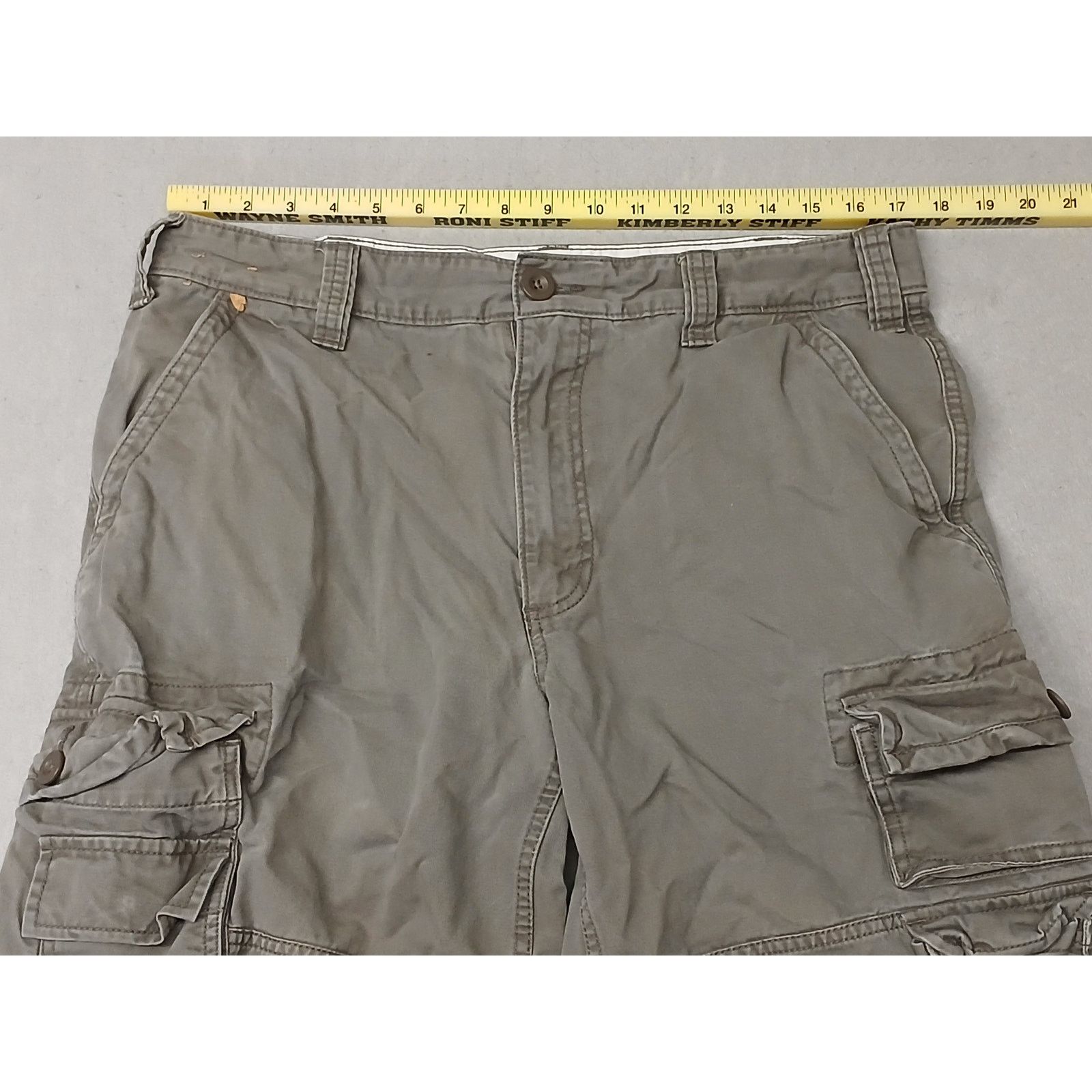 Roundtree & Yorke Roundtree & York (34) Gray Cargo Style Khaki Utility Shorts Size US 34 / EU 50 - 2 Thumbnail