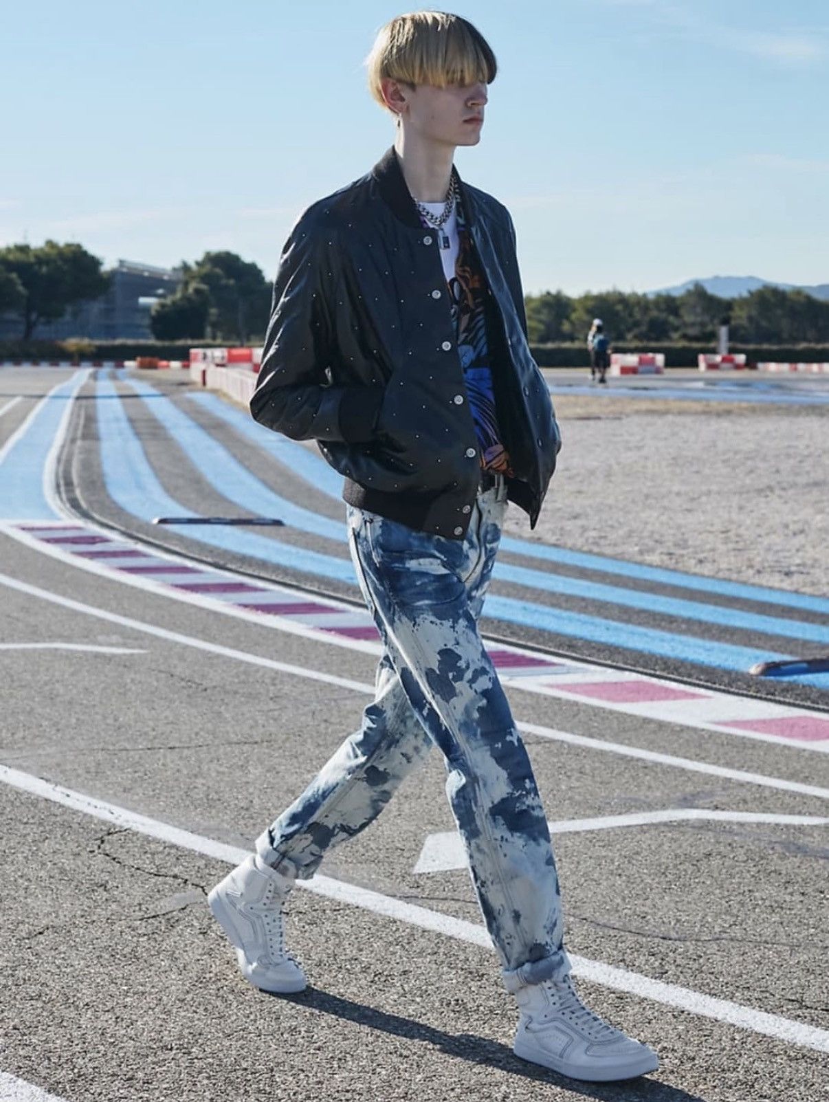 Celine Celine 21SS dancing kid tie dye denim jeans sz30 Size US 30 / EU 46 - 1 Thumbnail