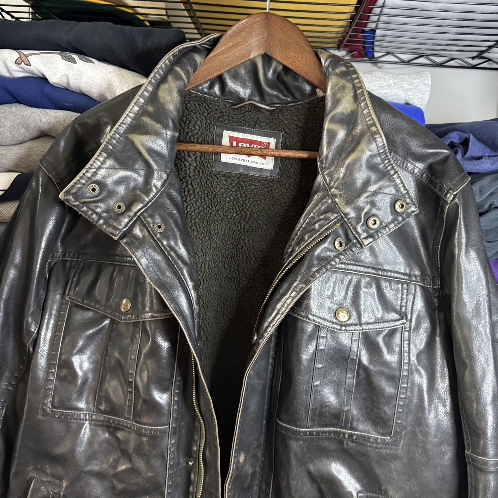 Levi's Levi's Black Leather Jacket with Sherpa Lining Size US XL / EU 56 / 4 - 2 Thumbnail