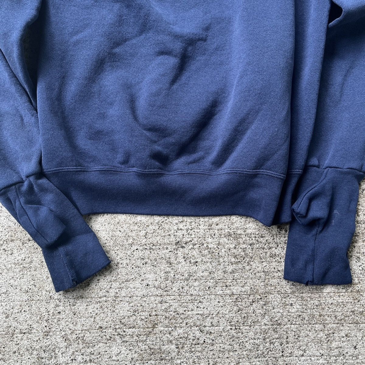 Vintage Vintage Air Force Hand Cuffs Blue Hoodie L Y2K Size US L / EU 52-54 / 3 - 6 Thumbnail
