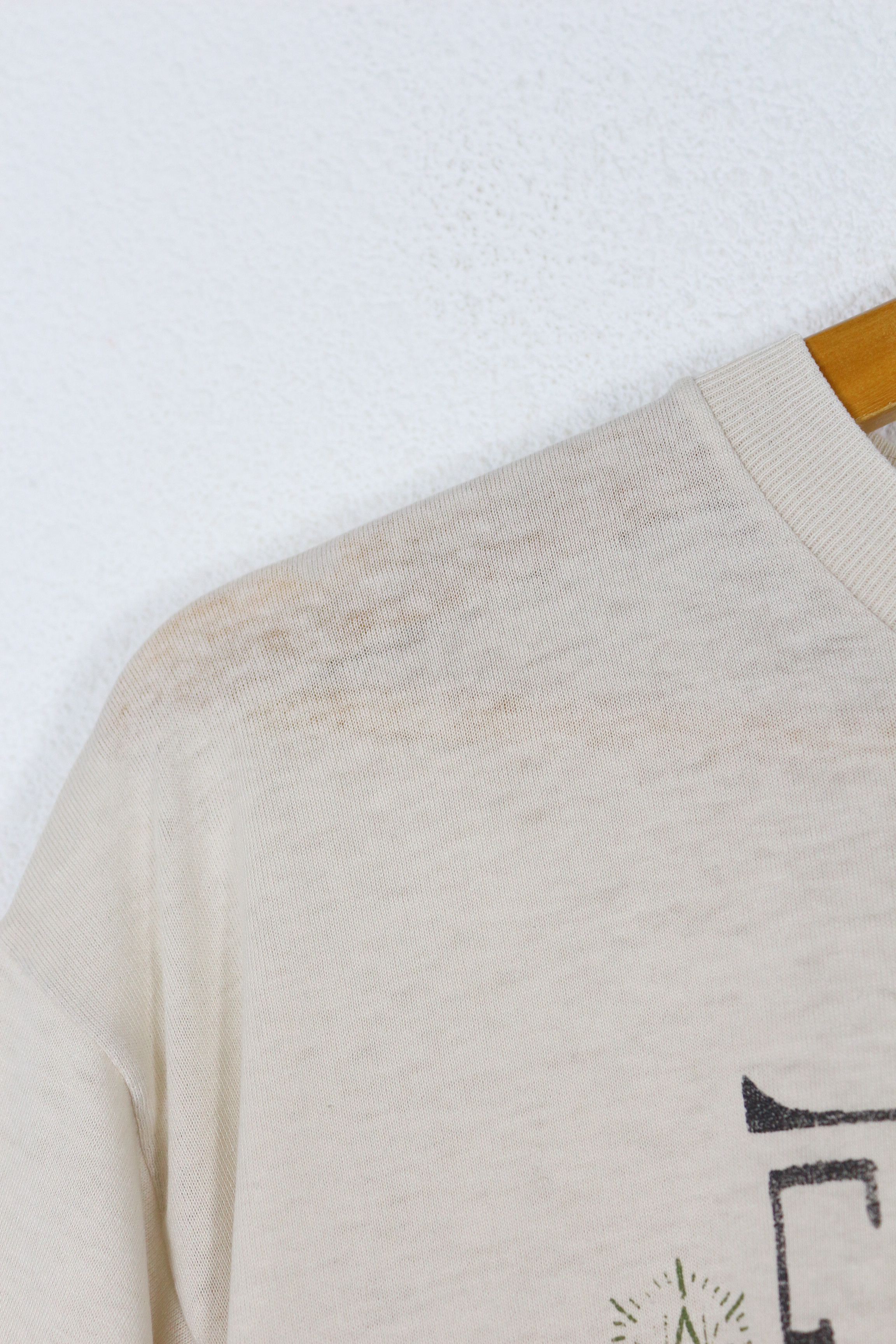Vintage Vintage FOUR FOUR Nocturnum Grail Graphic Tee Vintage 90s NZ Size US L / EU 52-54 / 3 - 5 Thumbnail