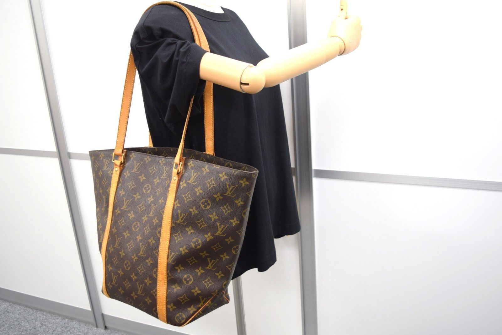 Louis Vuitton LV Sac Shopping Tote Bag Monogram Canvas M51108 Size ONE SIZE - 15 Thumbnail