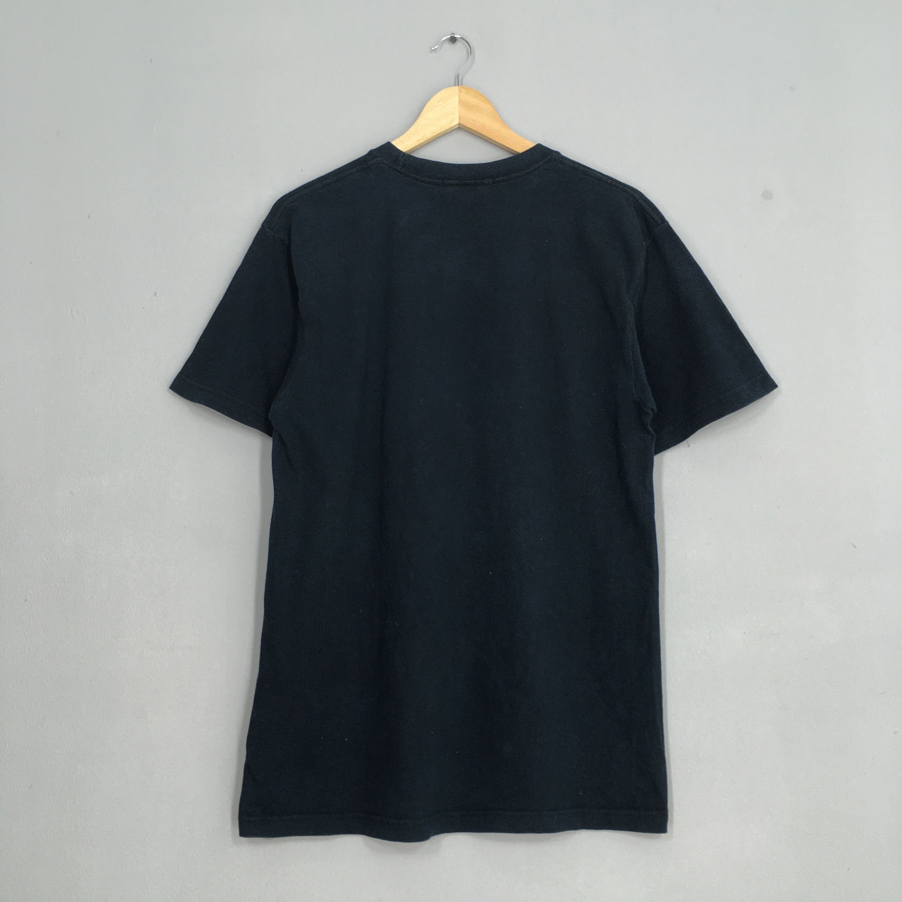 Anime Aurora Execution Aquarius Camus Anime Japanese Tshirt M Size US M / EU 48-50 / 2 - 7 Thumbnail