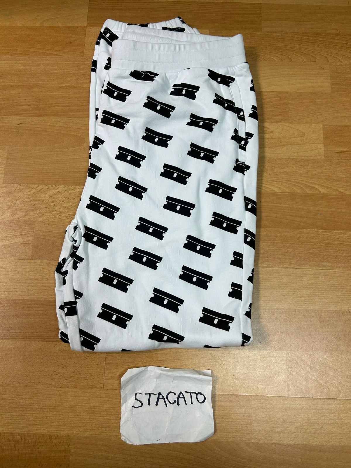 G59 Records G59 Records x Suicideboys White Razor Sweatpants Size US 34 / EU 50 - 6 Thumbnail
