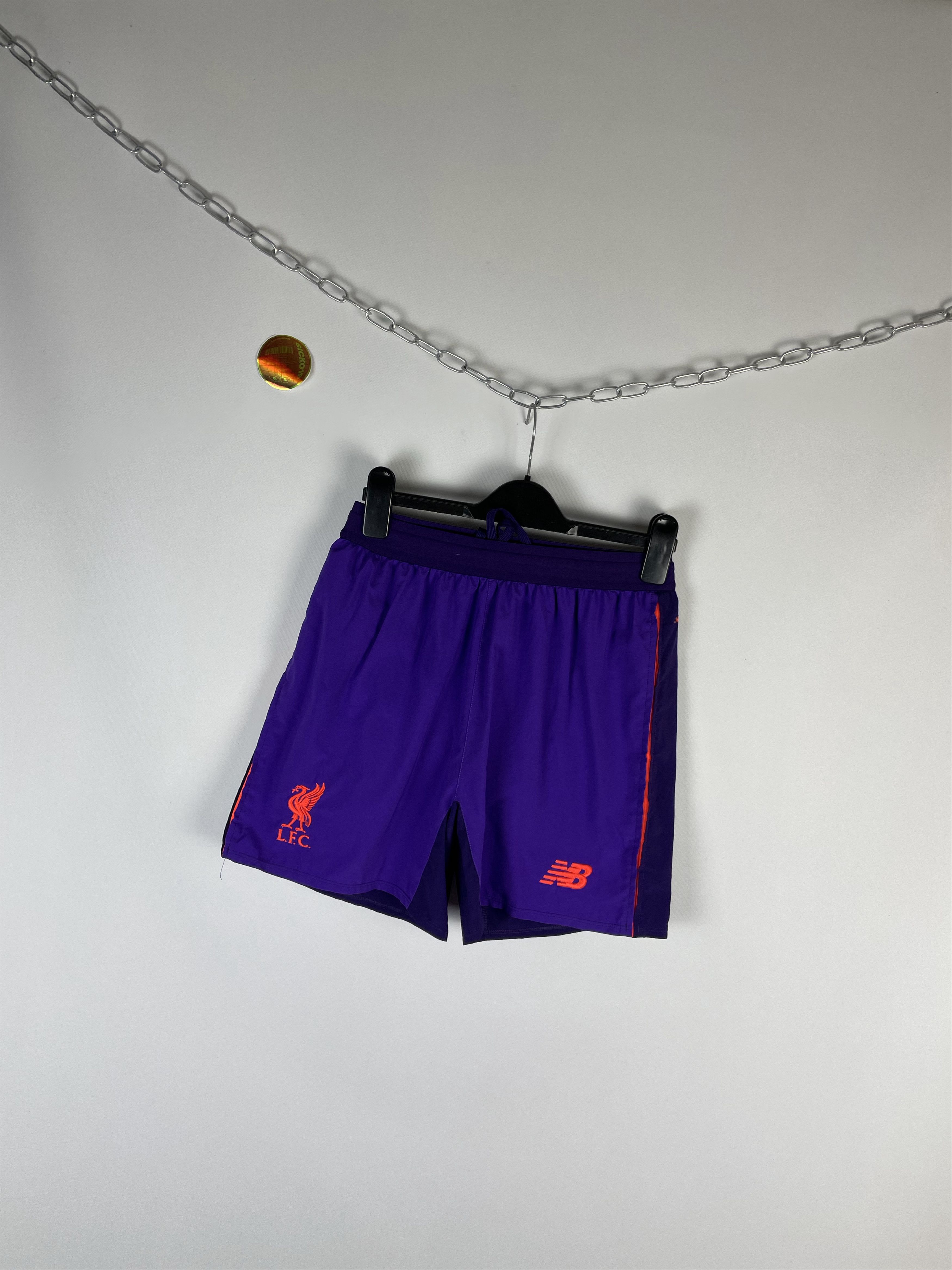 New Balance Vintage New Balence Liverpool Shorts Soccer Footbal Size US 30 / EU 46 - 2 Thumbnail