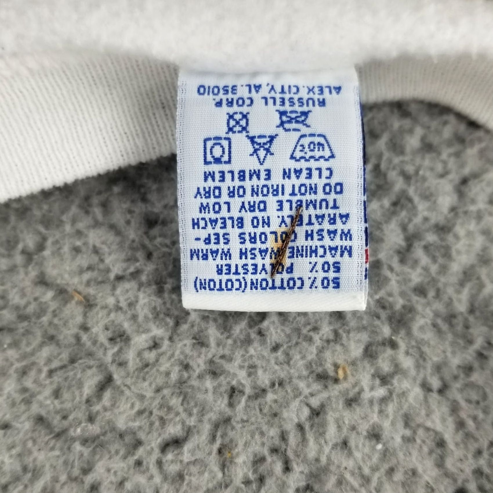 Russell Athletic Russell Sweatshirt Men L Vintage 90s Grandmacore USA Crewneck Pullover Size US L / EU 52-54 / 3 - 6 Thumbnail