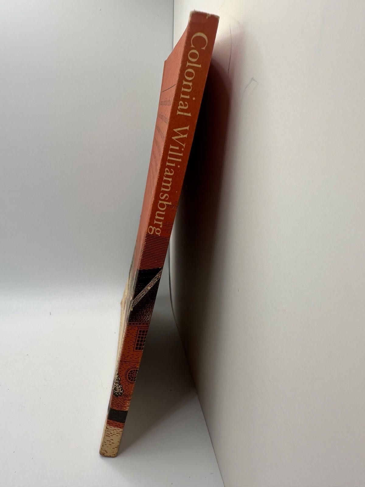 Other Colonial Williamsburg Official Guidebook & Map Size ONE SIZE - 3 Thumbnail