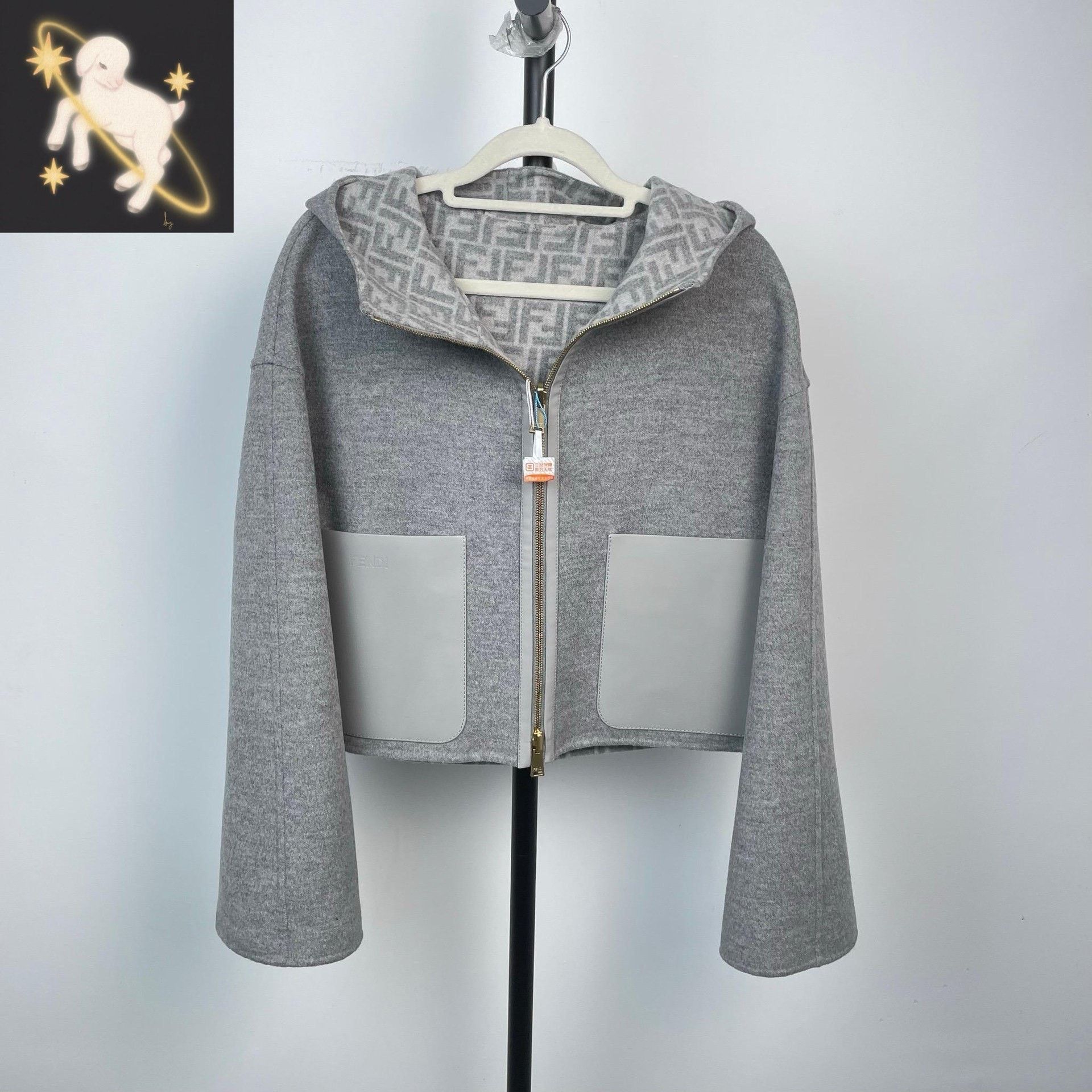 Fendi Fendi Gray Jacket 42 Women Size M / US 6-8 / IT 42-44 - 1 Thumbnail
