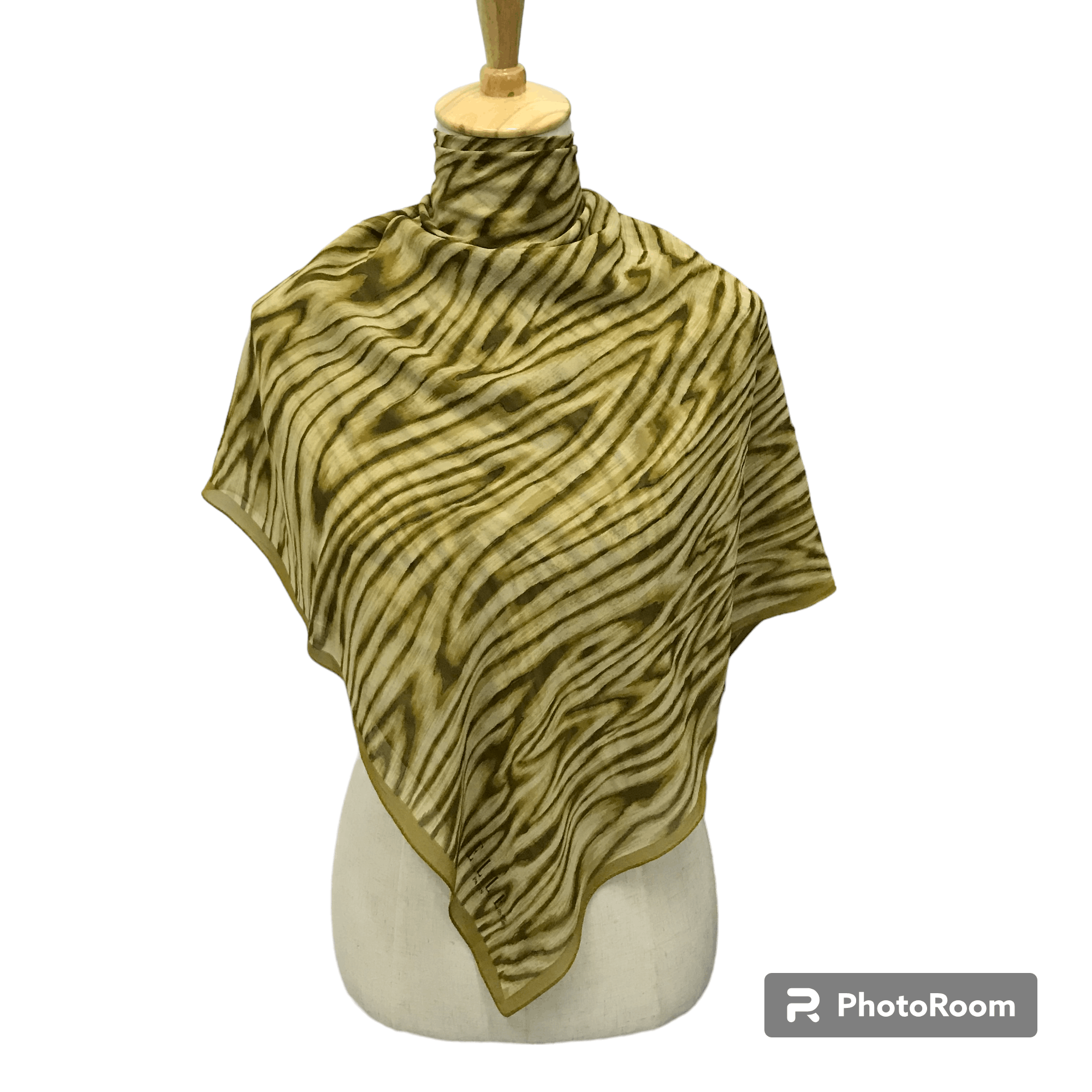 Japanese Brand Elle Silk Scarf M51 Size ONE SIZE - 1 Thumbnail