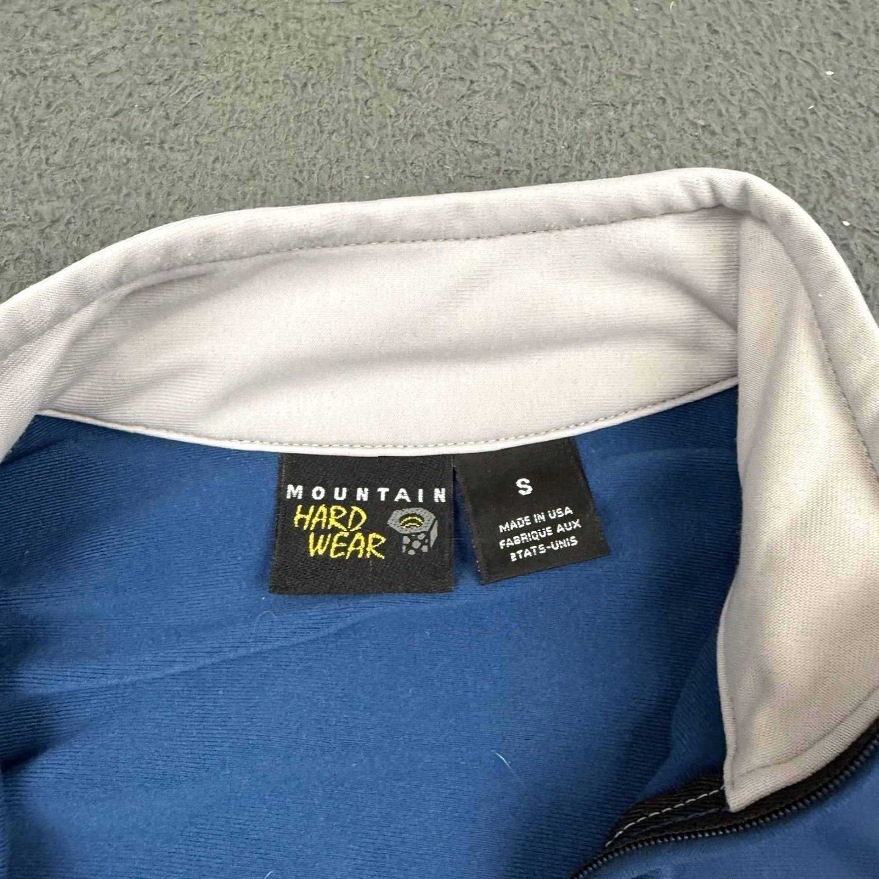 Mountain Hardwear VINTAGE Mountain Hardwear Pullover Shirt Mens Small Blue Mock Neck 1/2 Zip Midweight Long Sleeve Size US S / EU 44-46 / 1 - 4 Thumbnail