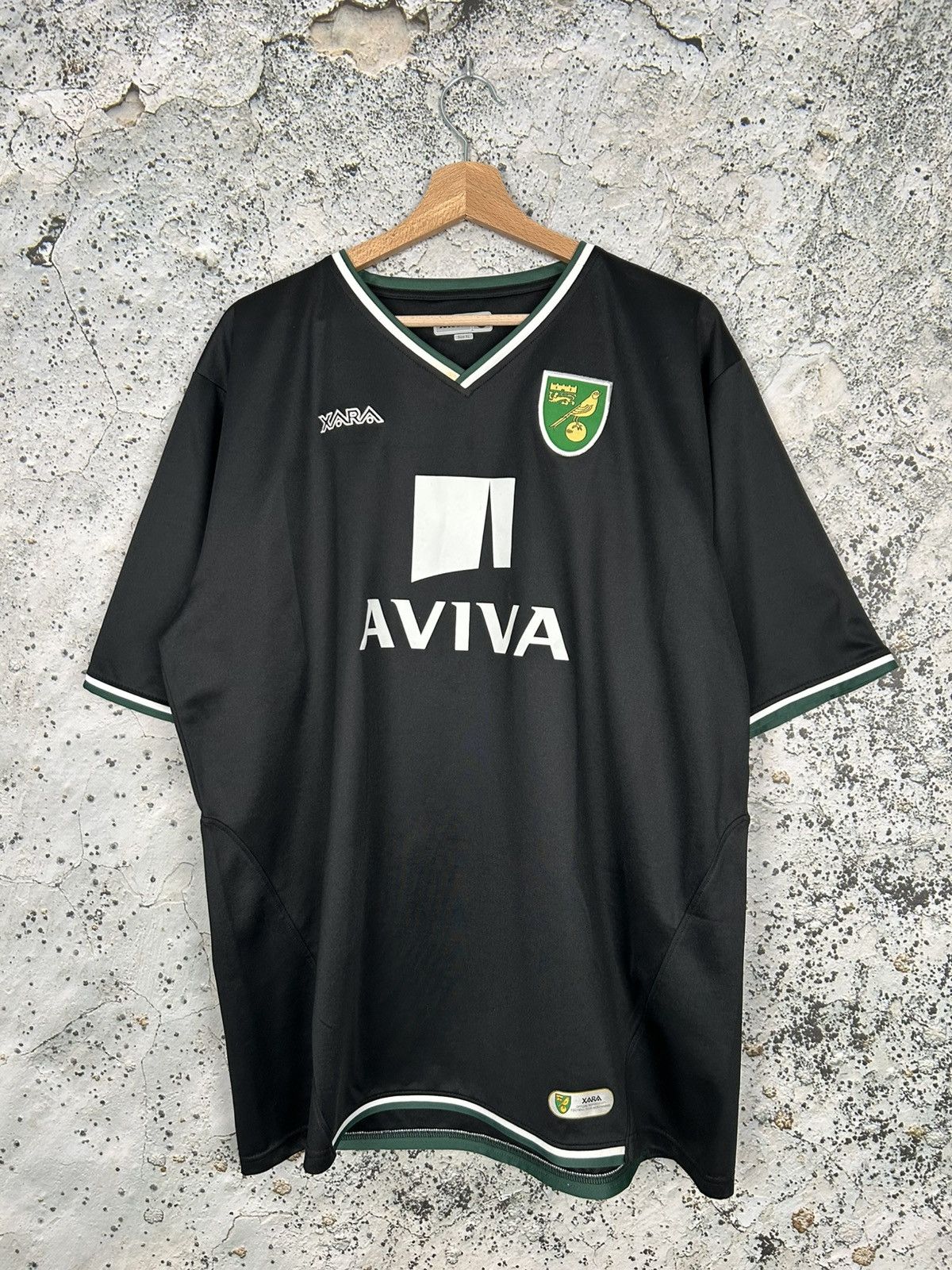 Vintage Norwich City Xara Soccer Jersey Sportswear Football Rare Size US XL / EU 56 / 4 - 1 Thumbnail