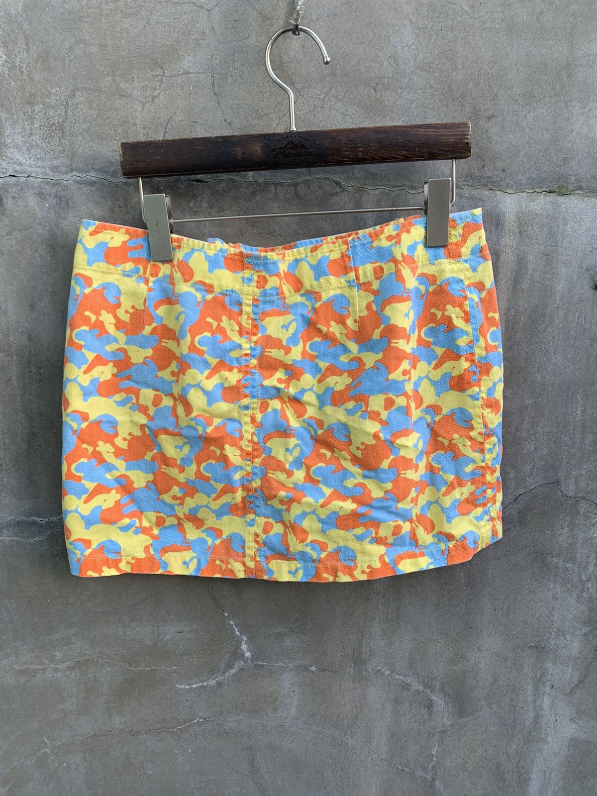 W&LT Puk Puk Camo Skirt Size 31" - 4 Thumbnail