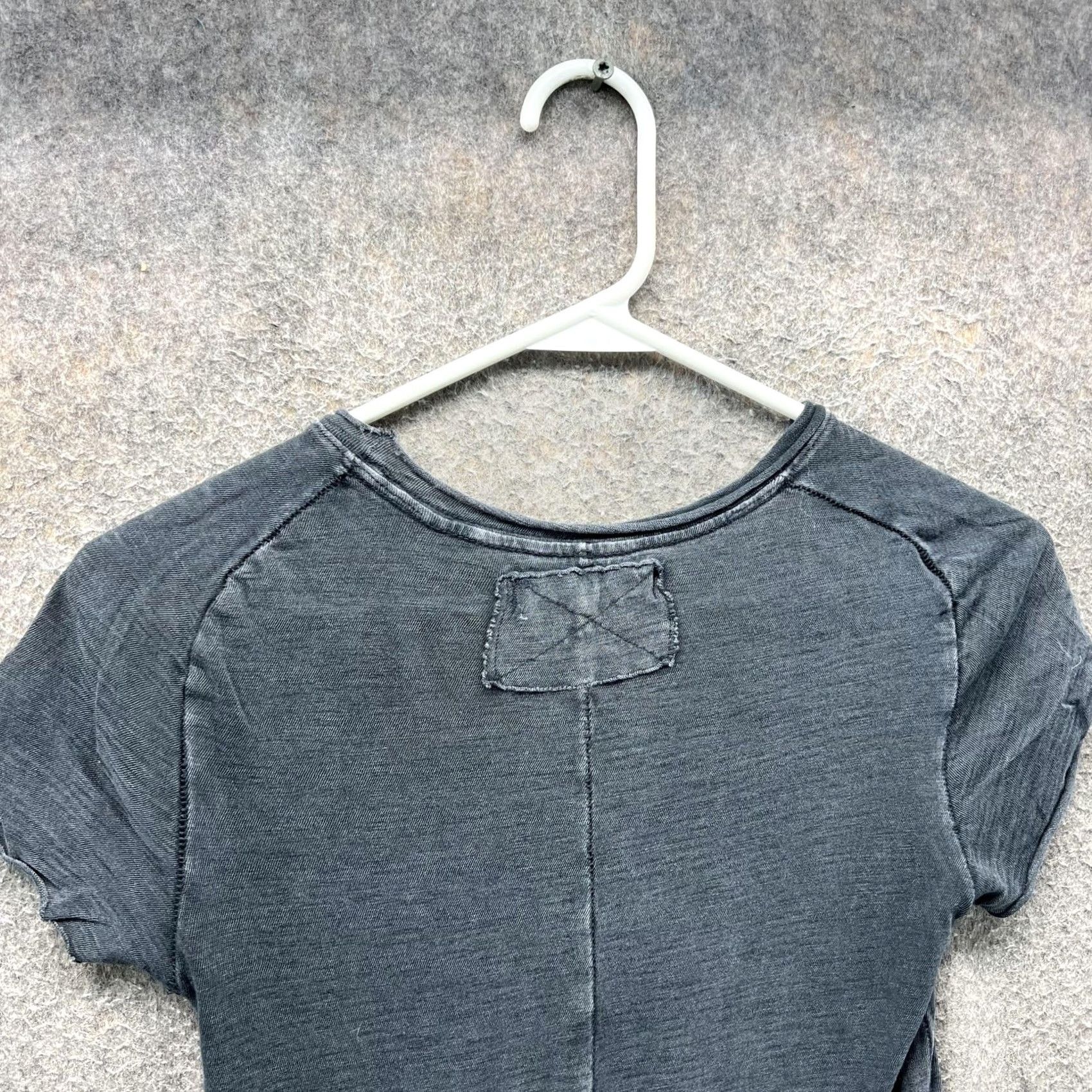 Free People Free People Shirt Womens XS Gray Short Sleeve Crew Neck Ruffle Cotton Tee Top Size XS / US 0-2 / IT 36-38 - 5 Thumbnail