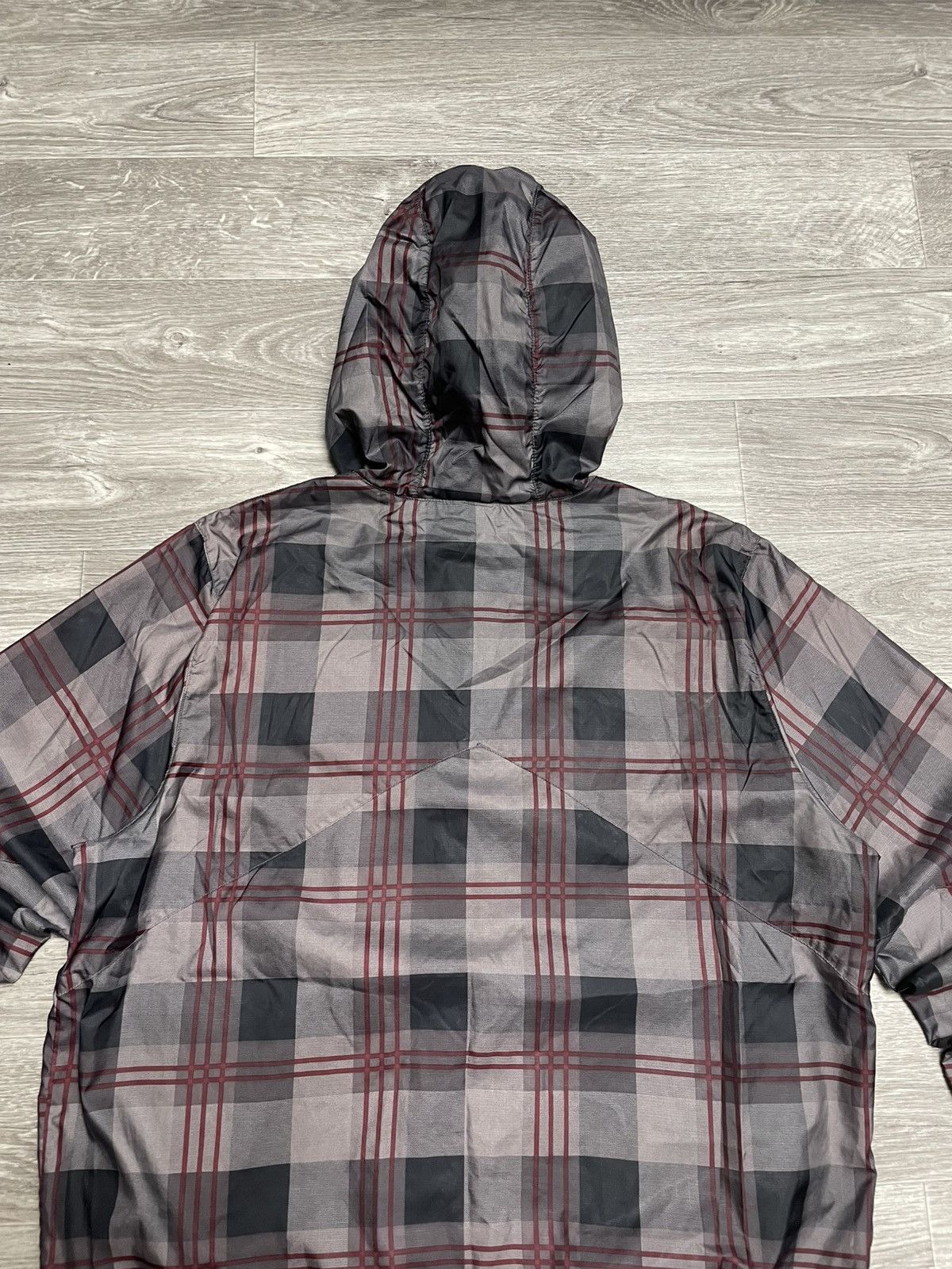 Nike SB Vintage Nike 6.0 Skateboarding Checkered Windbreaker Jacket Size US XL / EU 56 / 4 - 15 Thumbnail