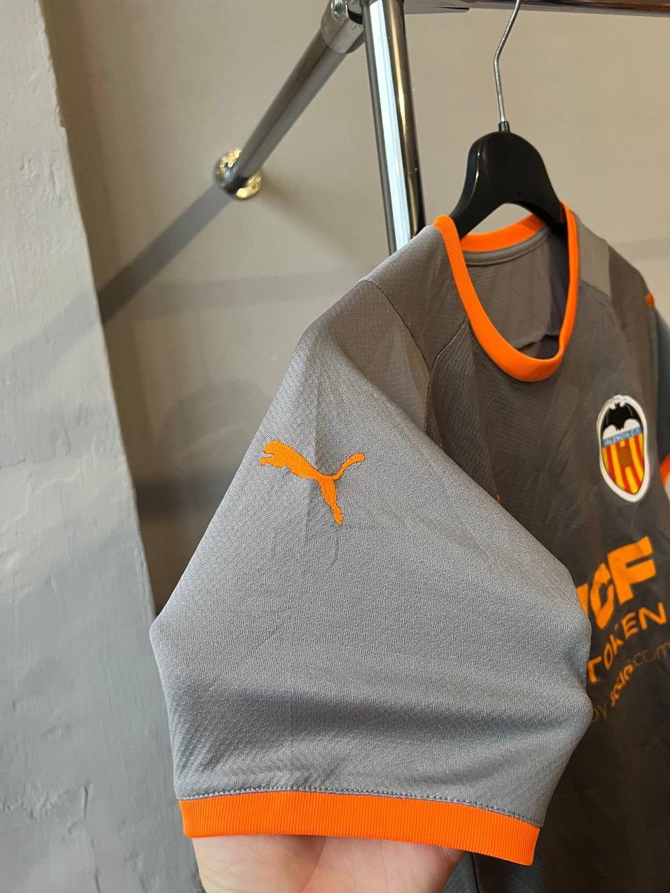Puma 2021/22 RARE VALENCIA CF FOUTH SOCCER JERSEY FOOTBALL SHIRT Size US S / EU 44-46 / 1 - 13 Thumbnail