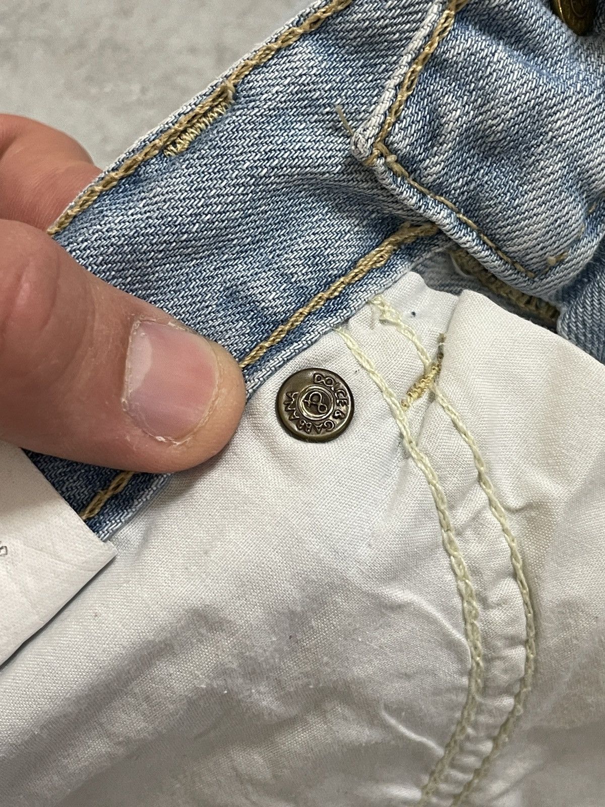 Dolce & Gabbana Vintage Dolce&Gabbana Y2K Archive Distressed Denim Jeans Size 30" / US 8 / IT 44 - 16 Thumbnail