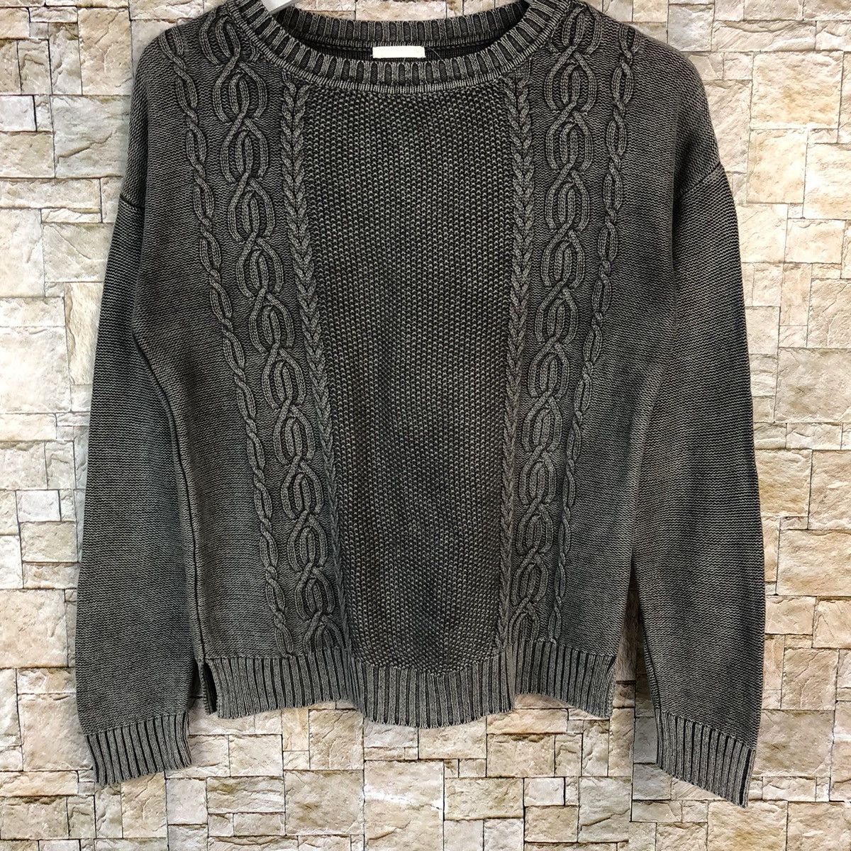GU × Homespun Knitwear × Japanese Brand GU Grey faded cable Knitwear #A1110 Size US S / EU 44-46 / 1 - 3 Thumbnail