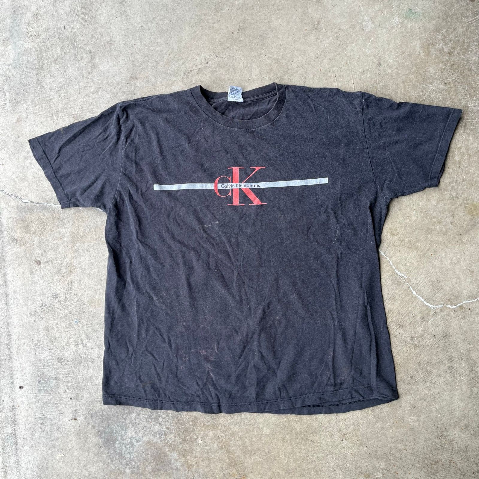 Vintage VINTAGE CALVIN KLEIN JEANS SHIRT BLACK TEE LARGE 90S 00S Size US L / EU 52-54 / 3 - 1 Thumbnail
