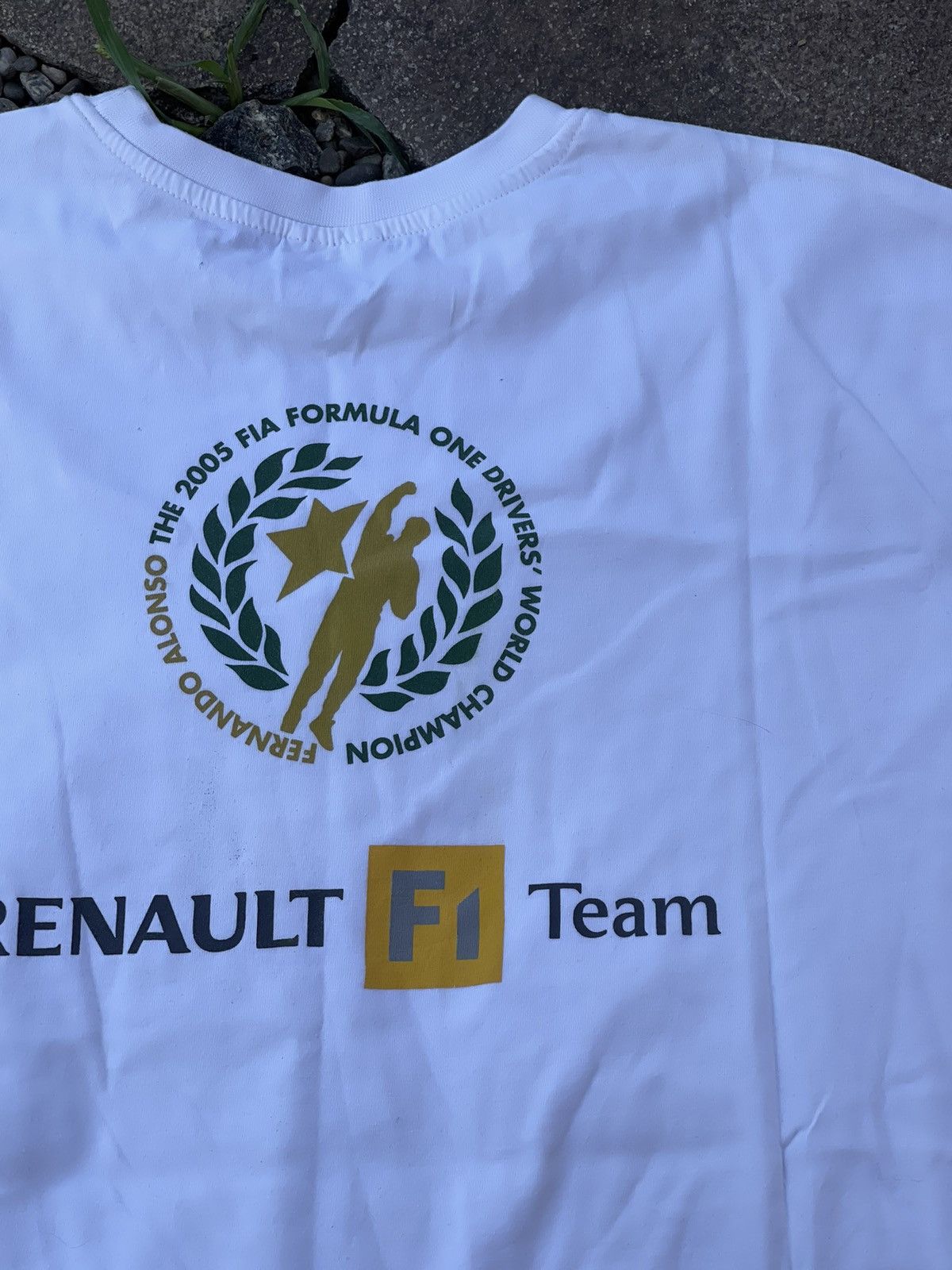 Formula 1 2005 Renault Fernando Alonso formula 1 vintage t-shirt Size US L / EU 52-54 / 3 - 5 Thumbnail