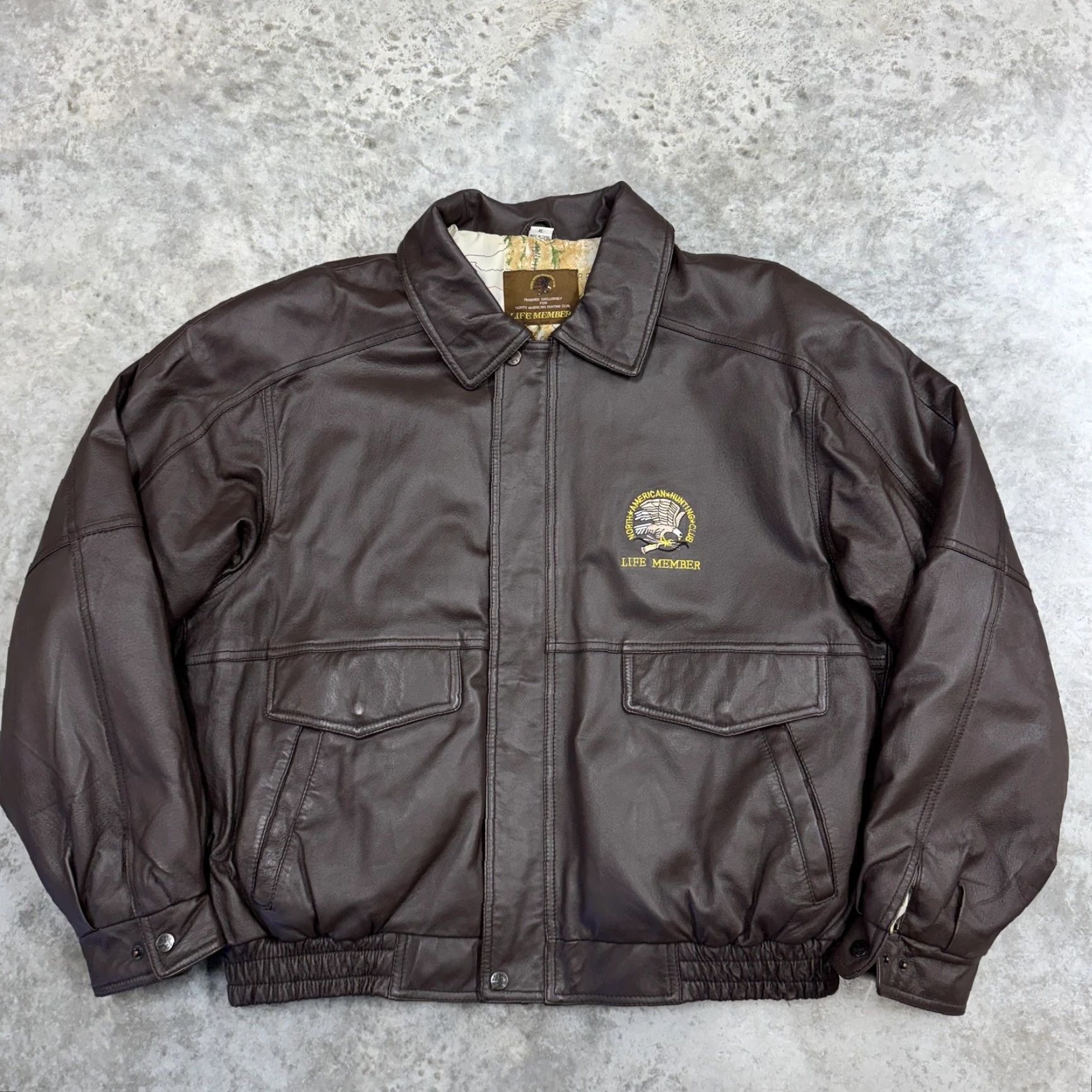 Vintage VINTAGE North American Hunting Club Jacket Men’s XL Brown Leather Bomber Life Member Size US XL / EU 56 / 4 - 2 Thumbnail