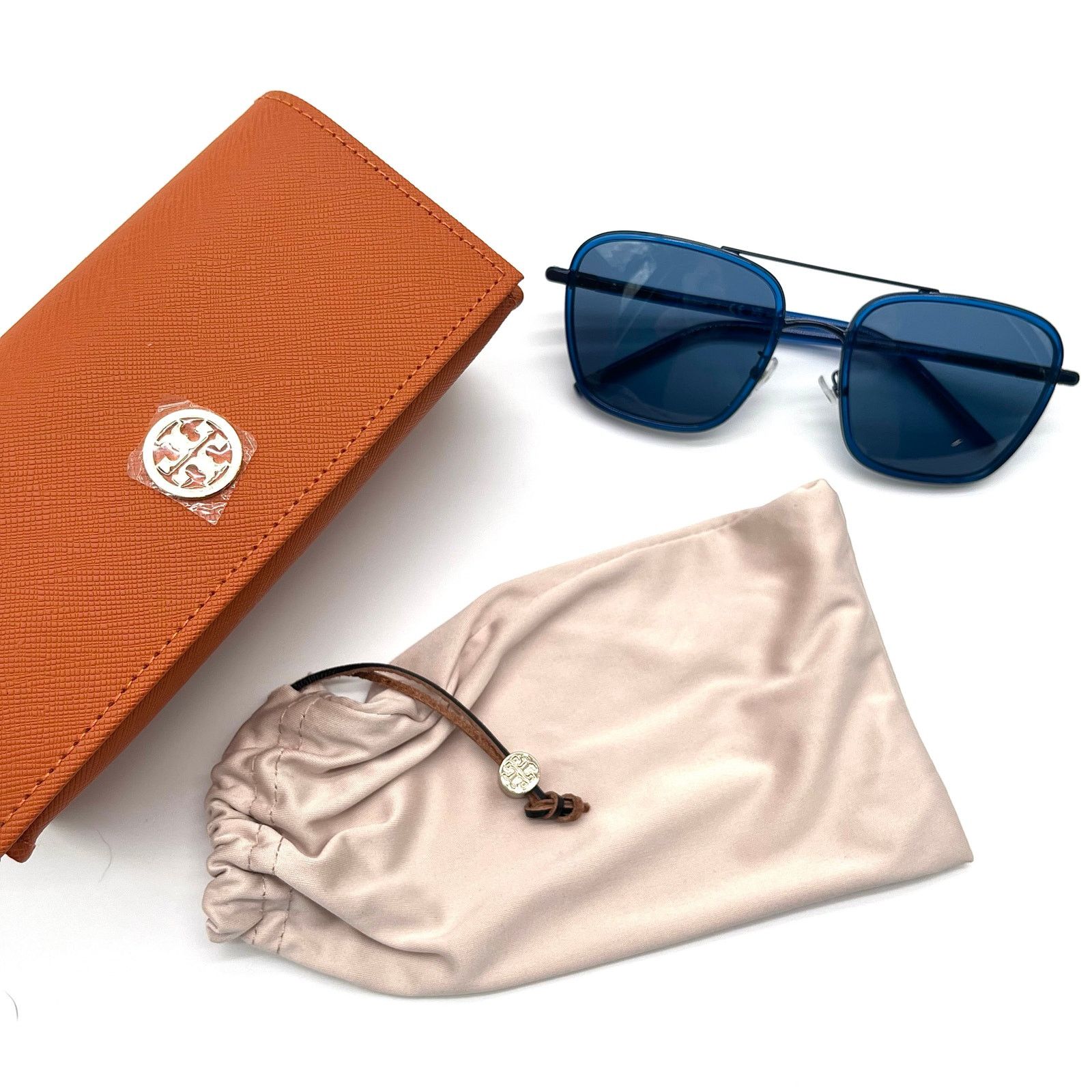 Tory Burch TORY BURCH NWOT Blue Transparent Sunglasses, Case & Dustbag Size ONE SIZE - 1 Thumbnail