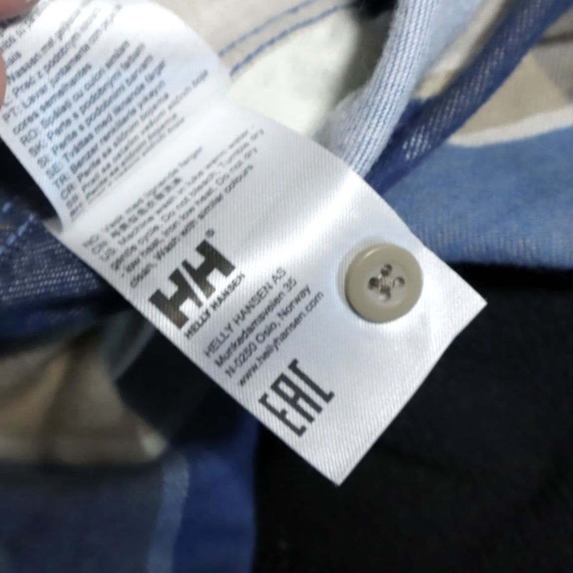 Helly Hansen Helly Hansen Shirt Button Up Mens M Organic Cotton Flannel Plaid Long Sleeve Black Multi-Colored Size US M / EU 48-50 / 2 - 8 Thumbnail
