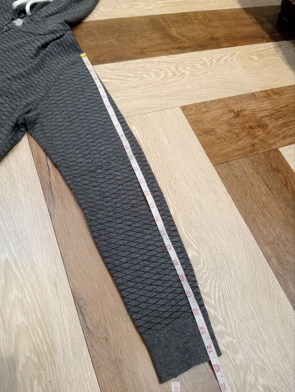 Undercover UNIQLO x UNDERCOVER UU GREY HOODIE Size US L / EU 52-54 / 3 - 10 Thumbnail