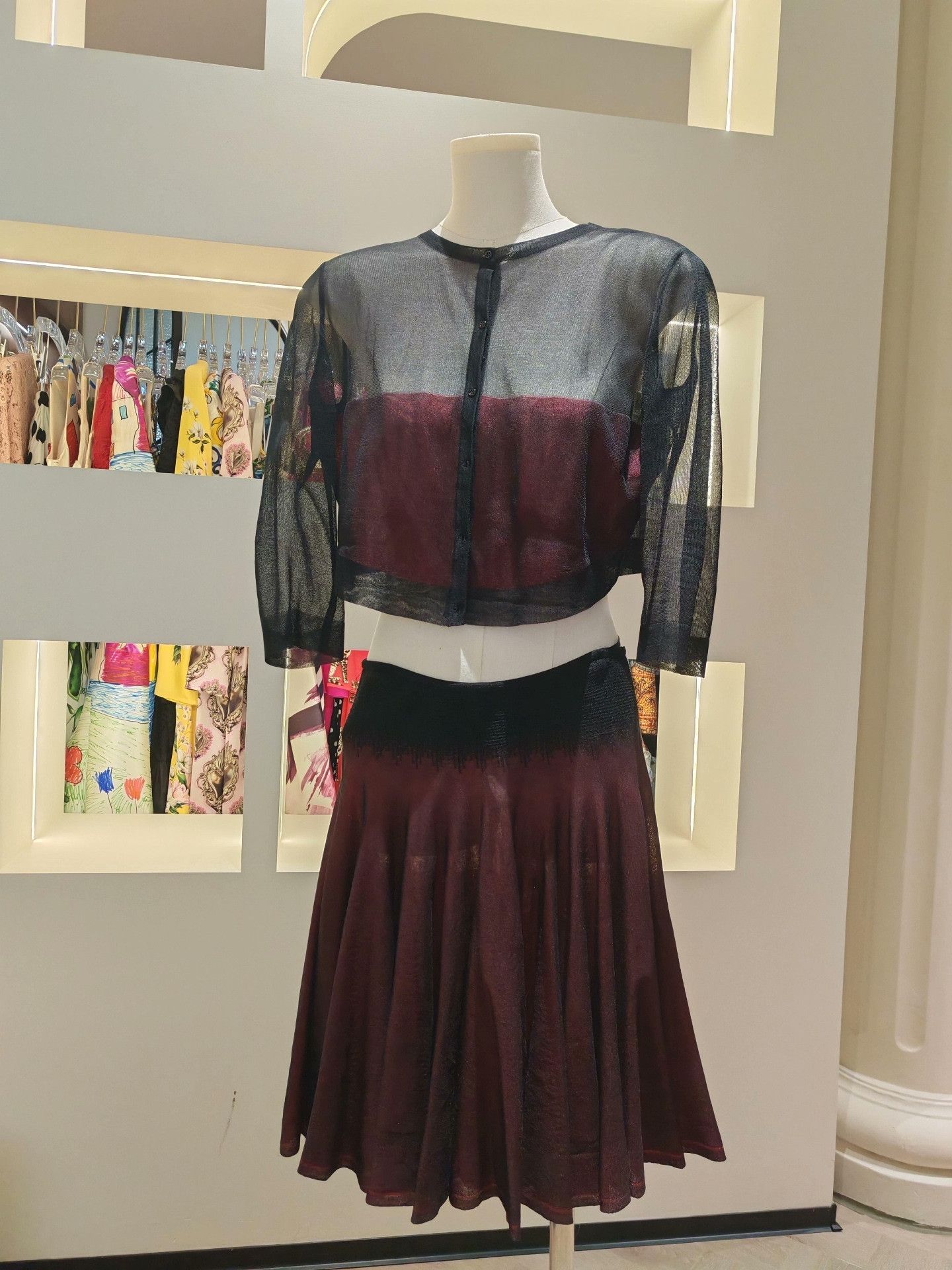 Alaia ALAIA Black Mesh & Burgundy Skirt Set Size 40" / US 18 - 1 Thumbnail