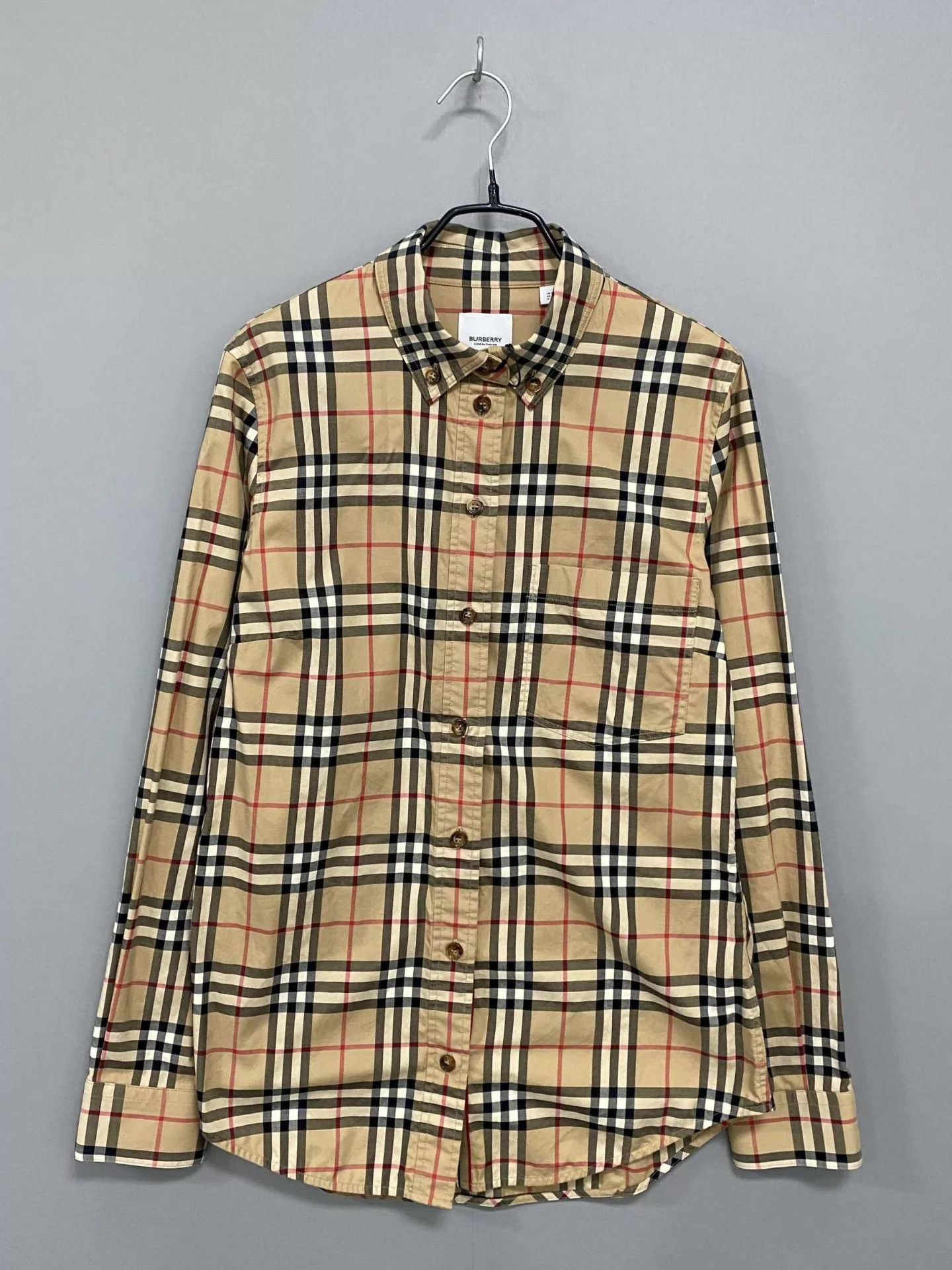Burberry Burberry Check Shirt UK8 Size S / US 4 / IT 40 - 1 Thumbnail