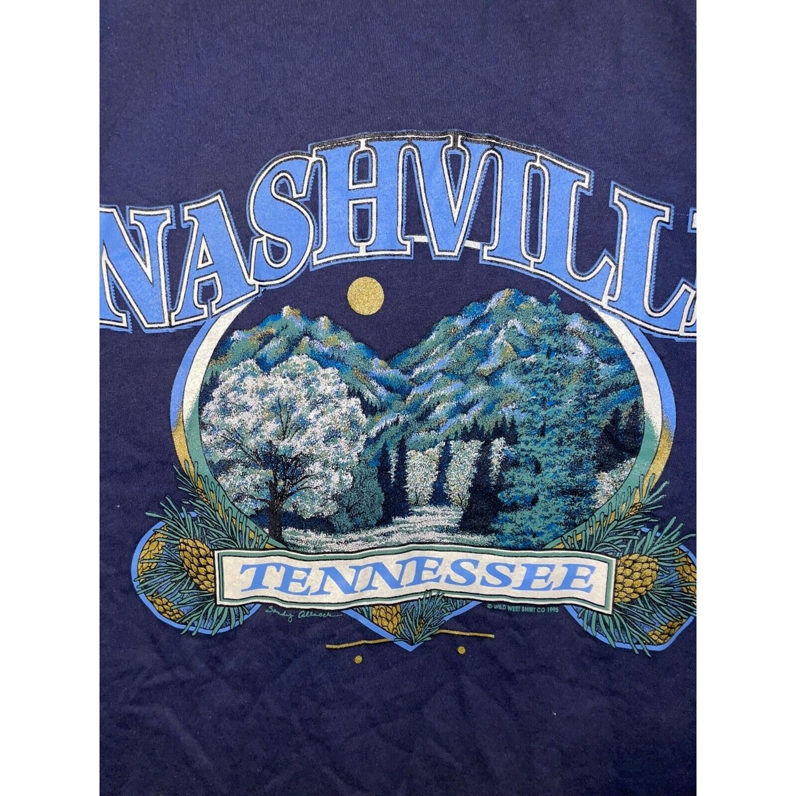 Jerzees 90s Vintage Nashville TN Tennessee Mountain Shirt VTG 1990s Size US L / EU 52-54 / 3 - 2 Thumbnail