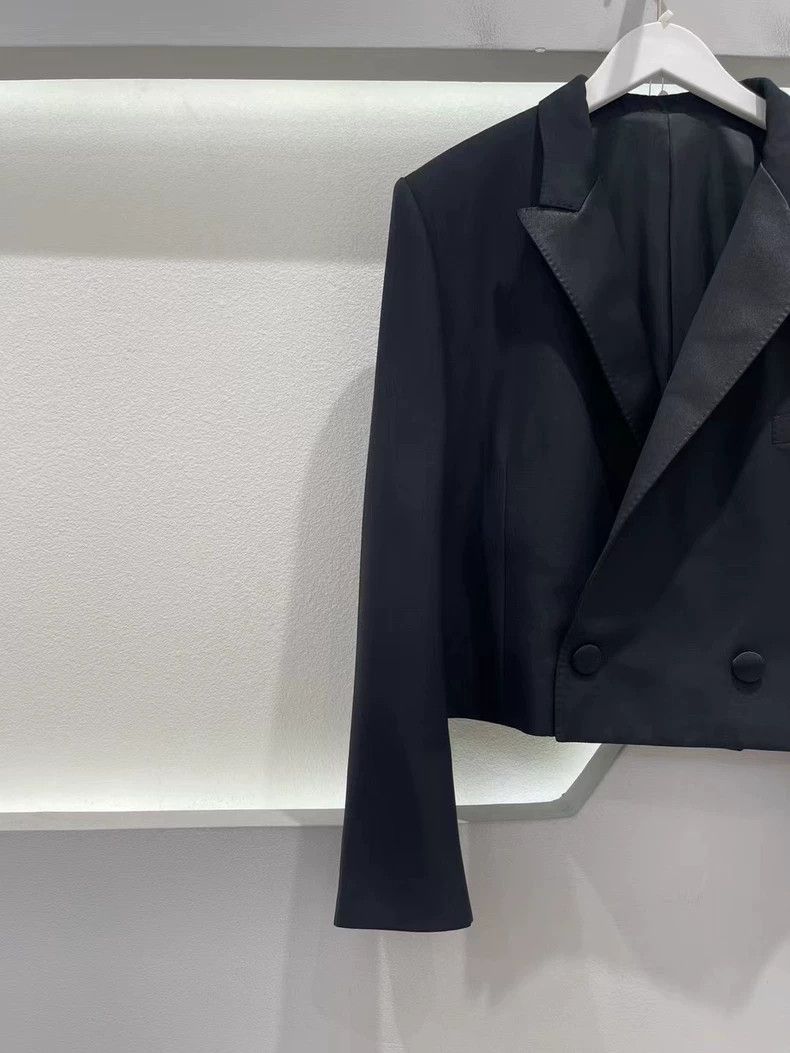 Celine Celine Short Satin Black Suit Jacket Size US M / EU 48-50 / 2 - 3 Thumbnail