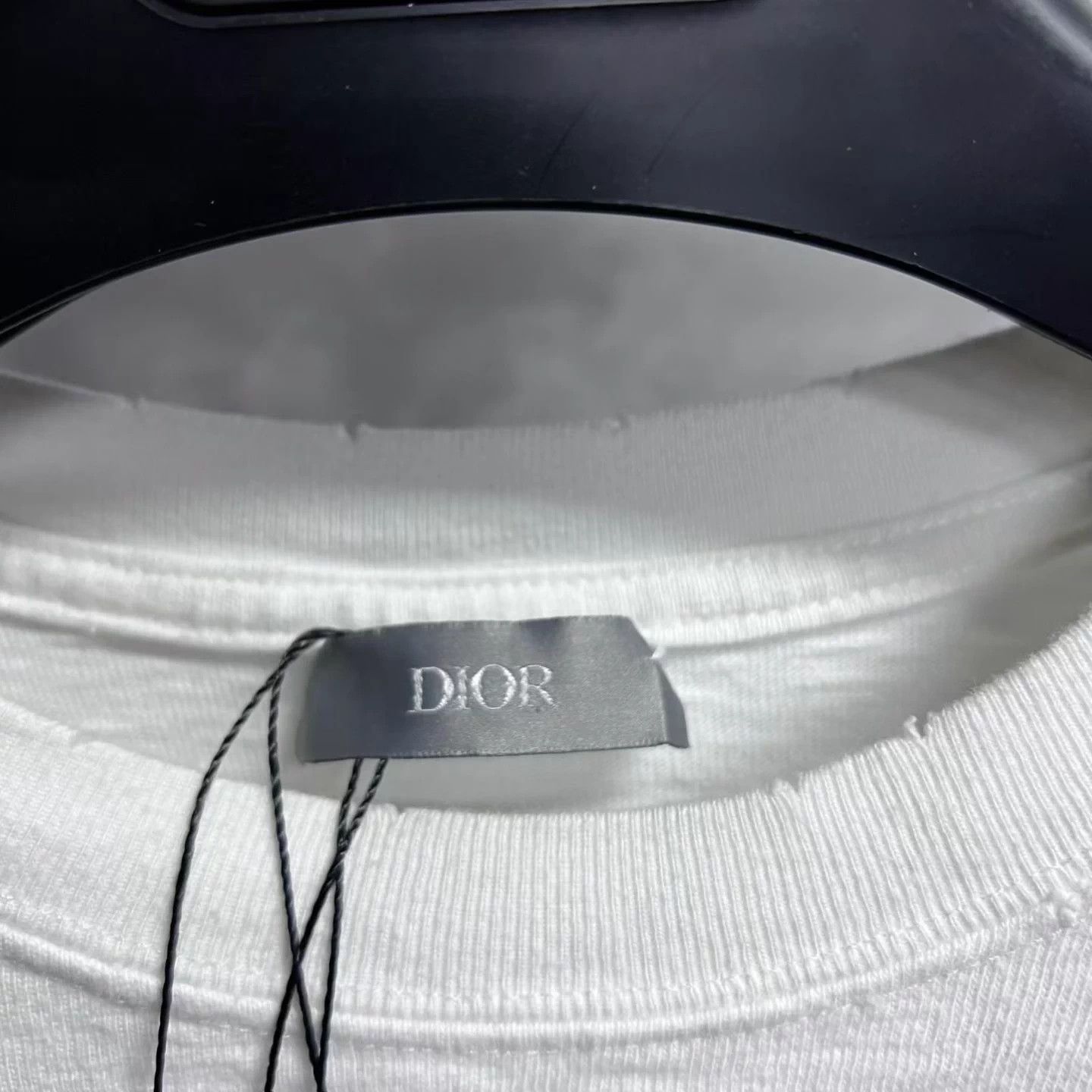 Dior Dior White Logo Embroidered Crewneck Short Sleeve Tee S Size US S / EU 44-46 / 1 - 3 Thumbnail