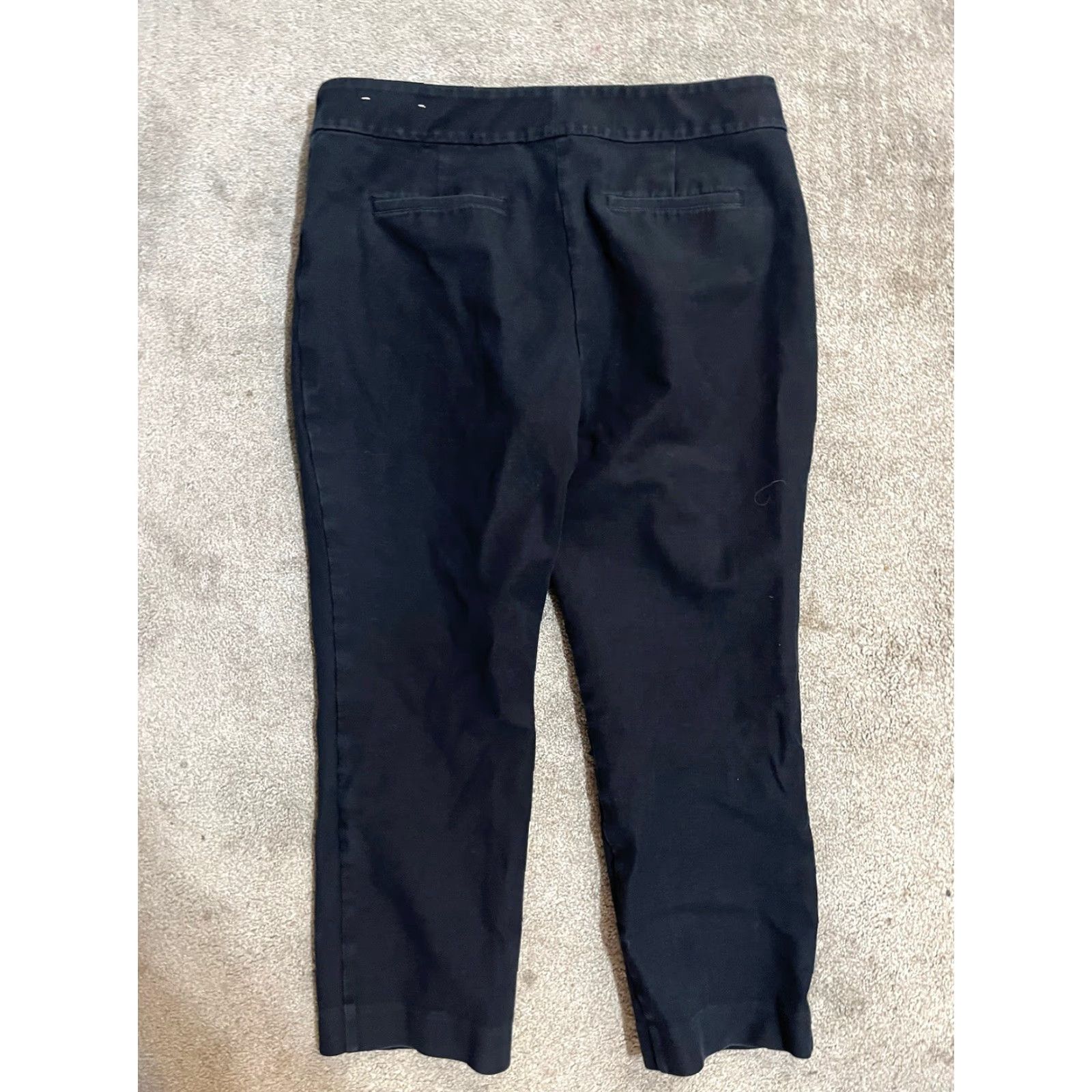 Ann Taylor Ann Taylor Women's Black Capri Pants Margo Size 8 32x22 Stretch 2% Spandex Size 30" / US 8 / IT 44 - 3 Thumbnail