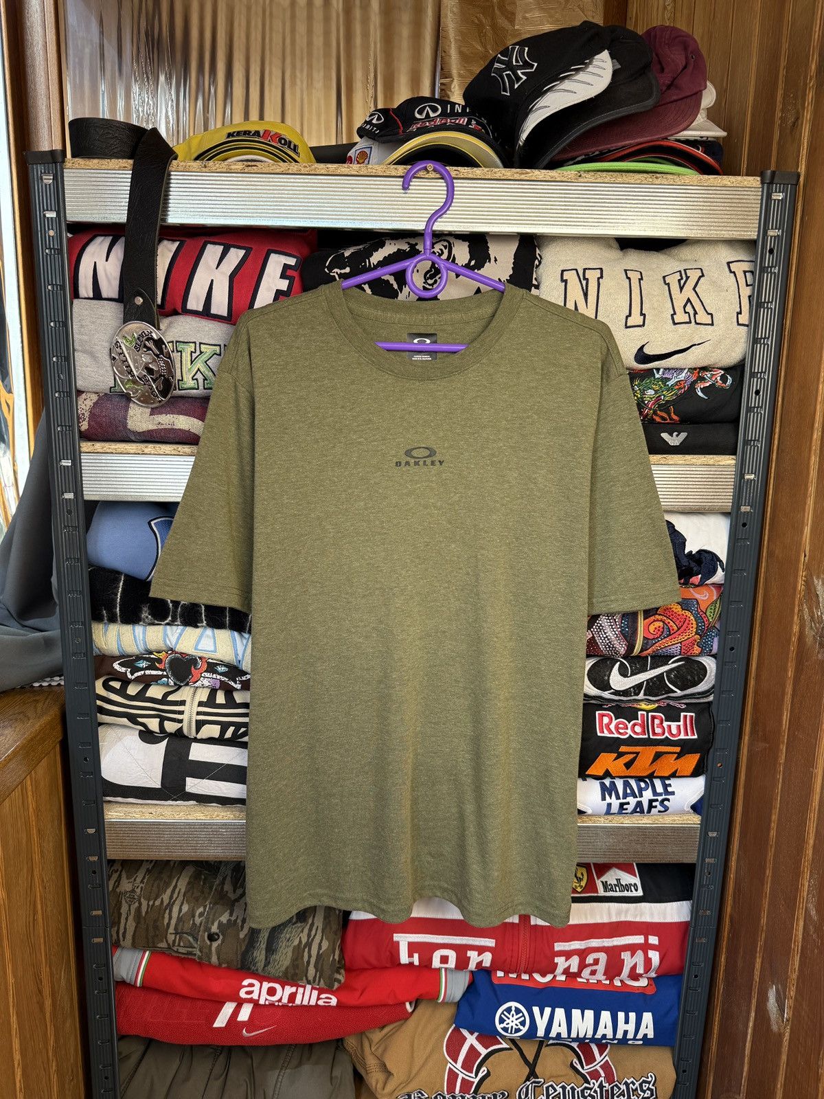 🇺🇸 Vintage y2k Oakley Center Logo Shirt