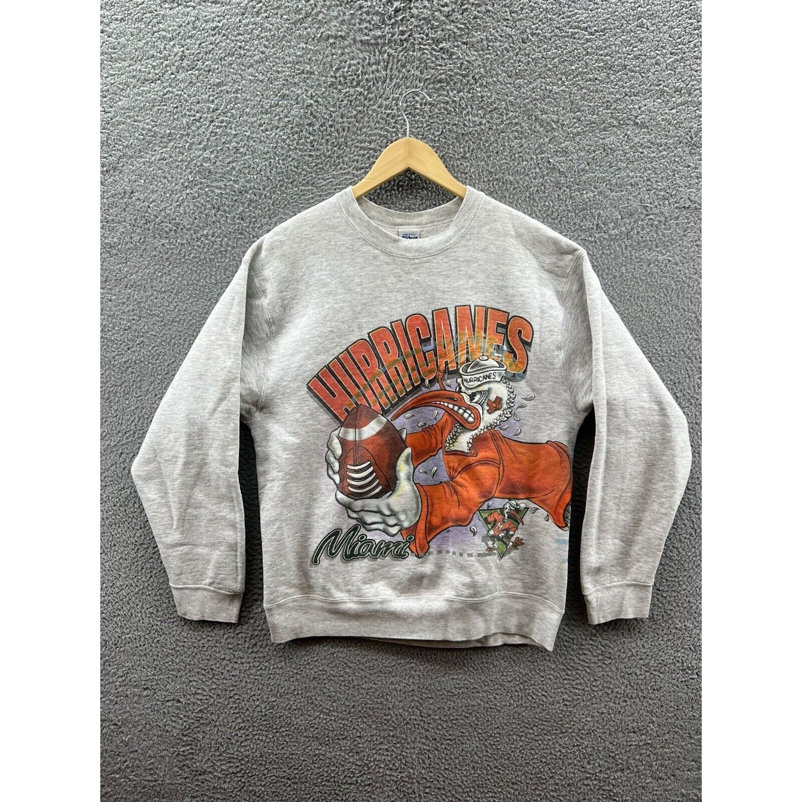 Salem Sportswear Salem Sportswear Miami Hurricanes Wrap Around Gray Crewneck Size US L / EU 52-54 / 3 - 1 Thumbnail