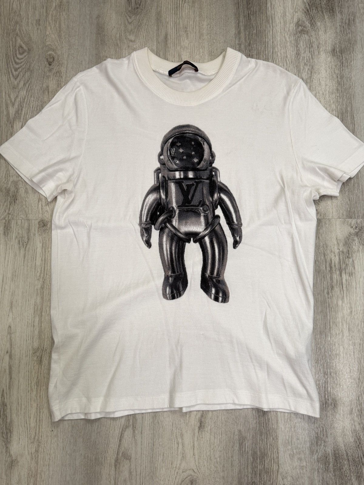 Louis Vuitton LV Jacquard Velour Spaceman T Shirt Size US S / EU 44-46 / 1 - 4 Thumbnail