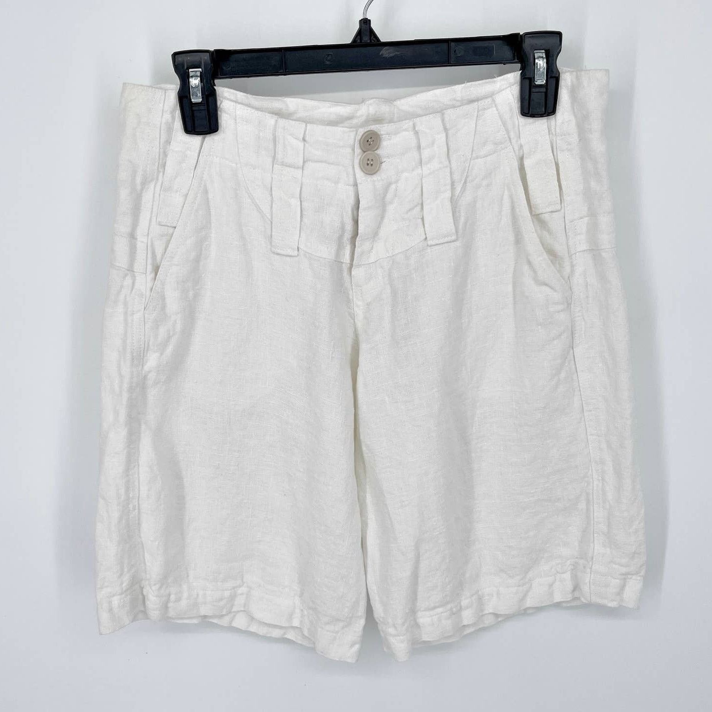 image of Johnny Was White Linen Y2K Bermuda Shorts New Size 6 / Small, Women's