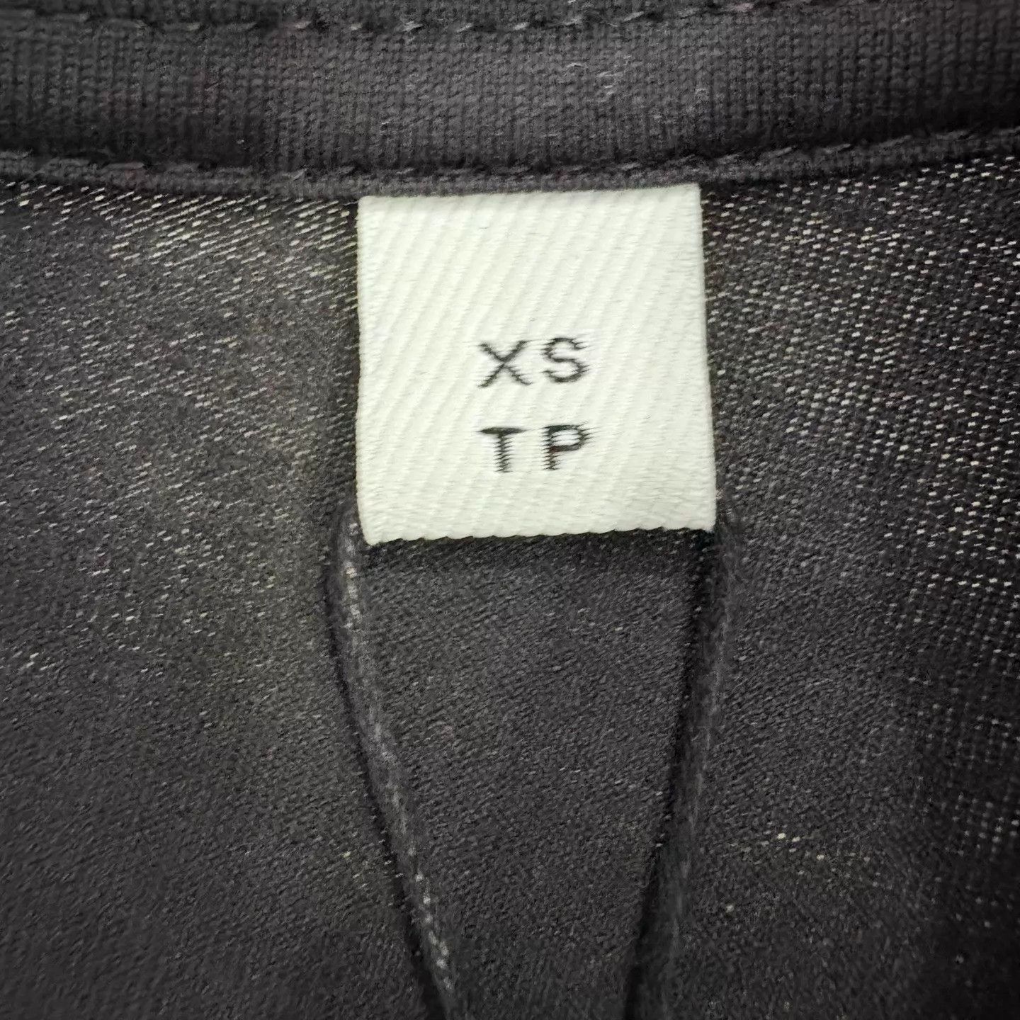 Burberry BURBERRY Black Logo Short Sleeve Tee XS Size US XS / EU 42 / 0 - 4 Thumbnail