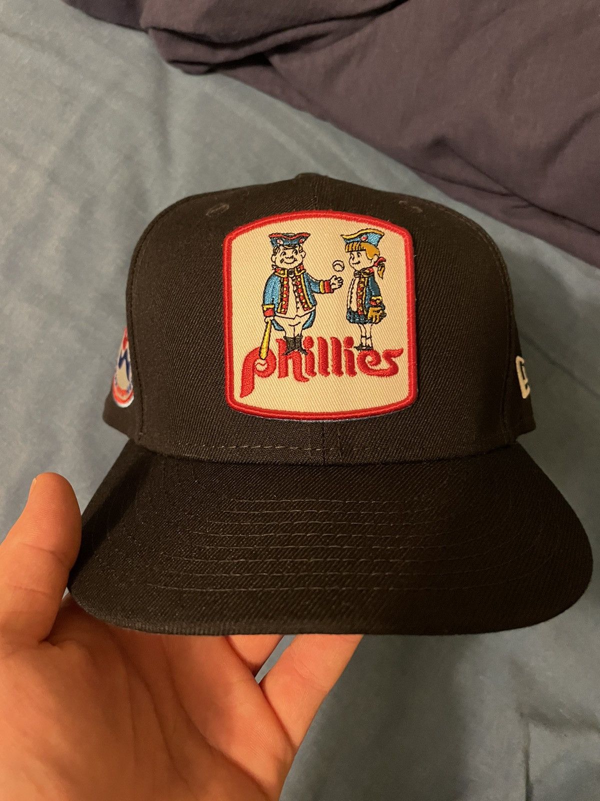 MLB Philadelphia Phillies New Era cap size 7 1/4 Size ONE SIZE - 1 Thumbnail