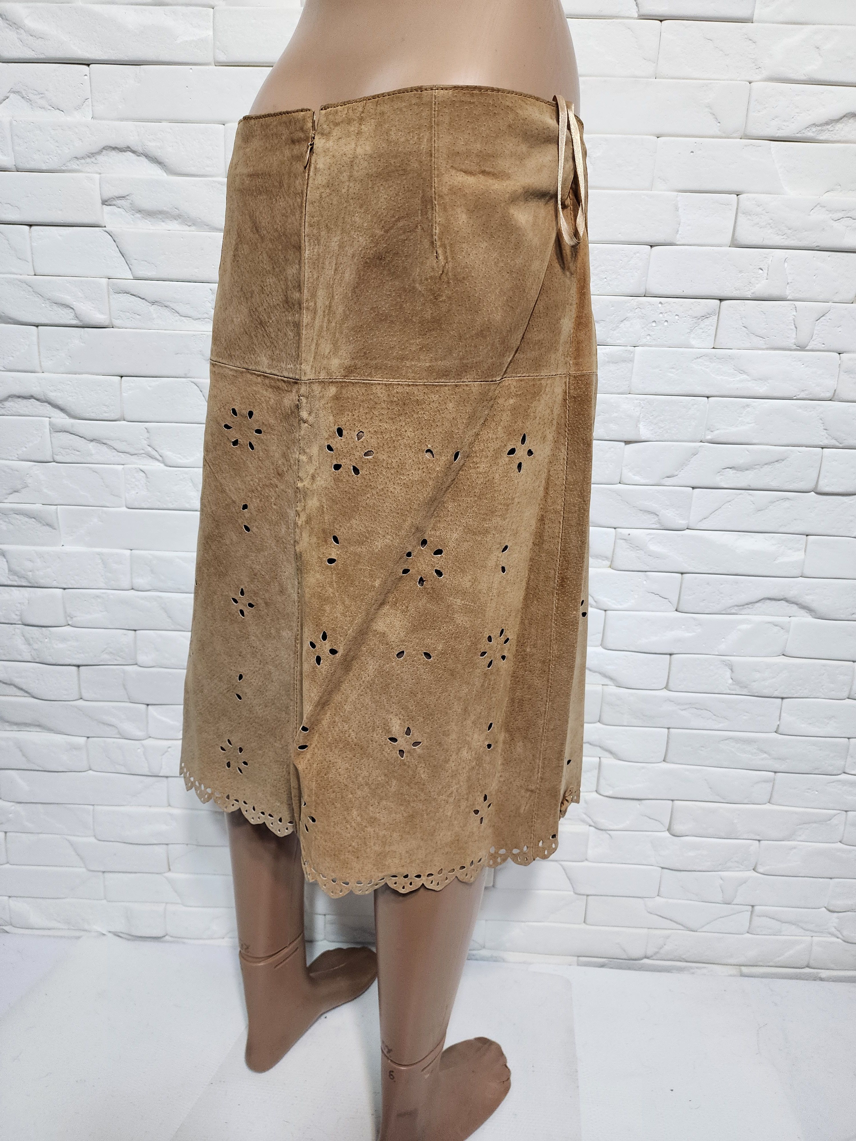 Other Genuine Brown Leather Skirt: Vintage 70s Style. Size 31" - 5 Thumbnail