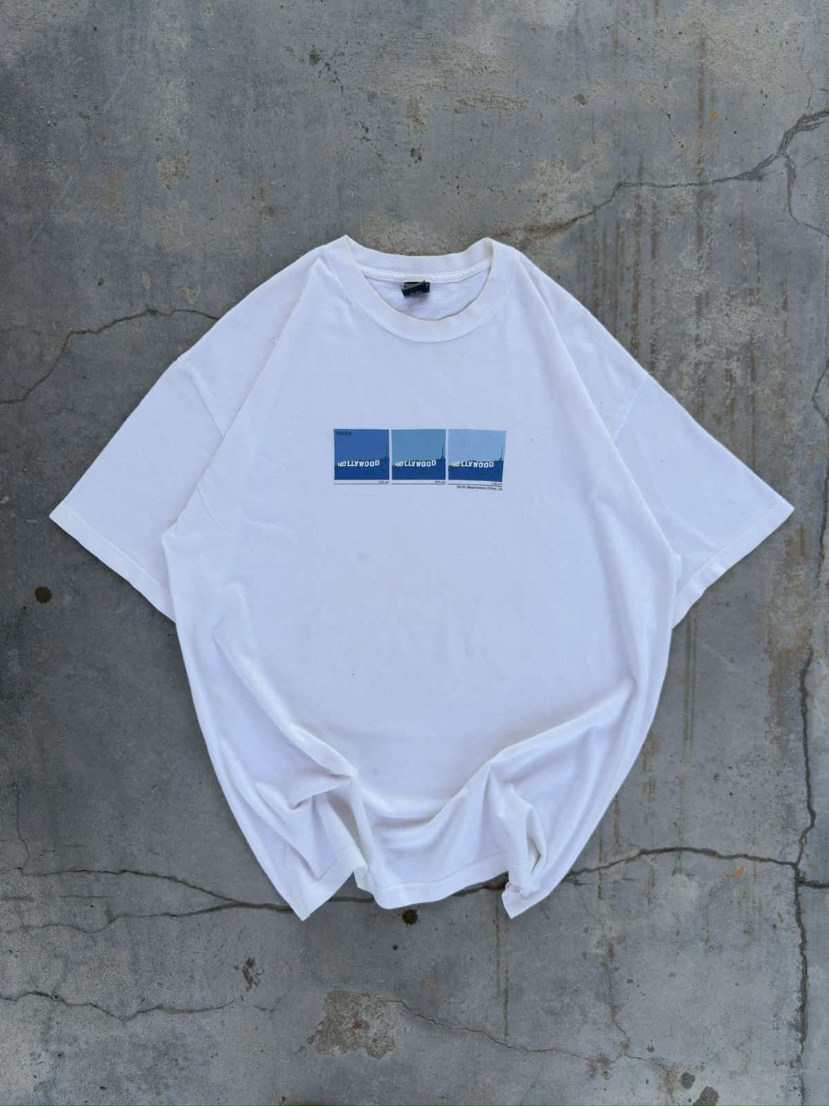 Freshjive Vintage 1990s Freshjive Tshirt Size US XL / EU 56 / 4 - 1 Thumbnail
