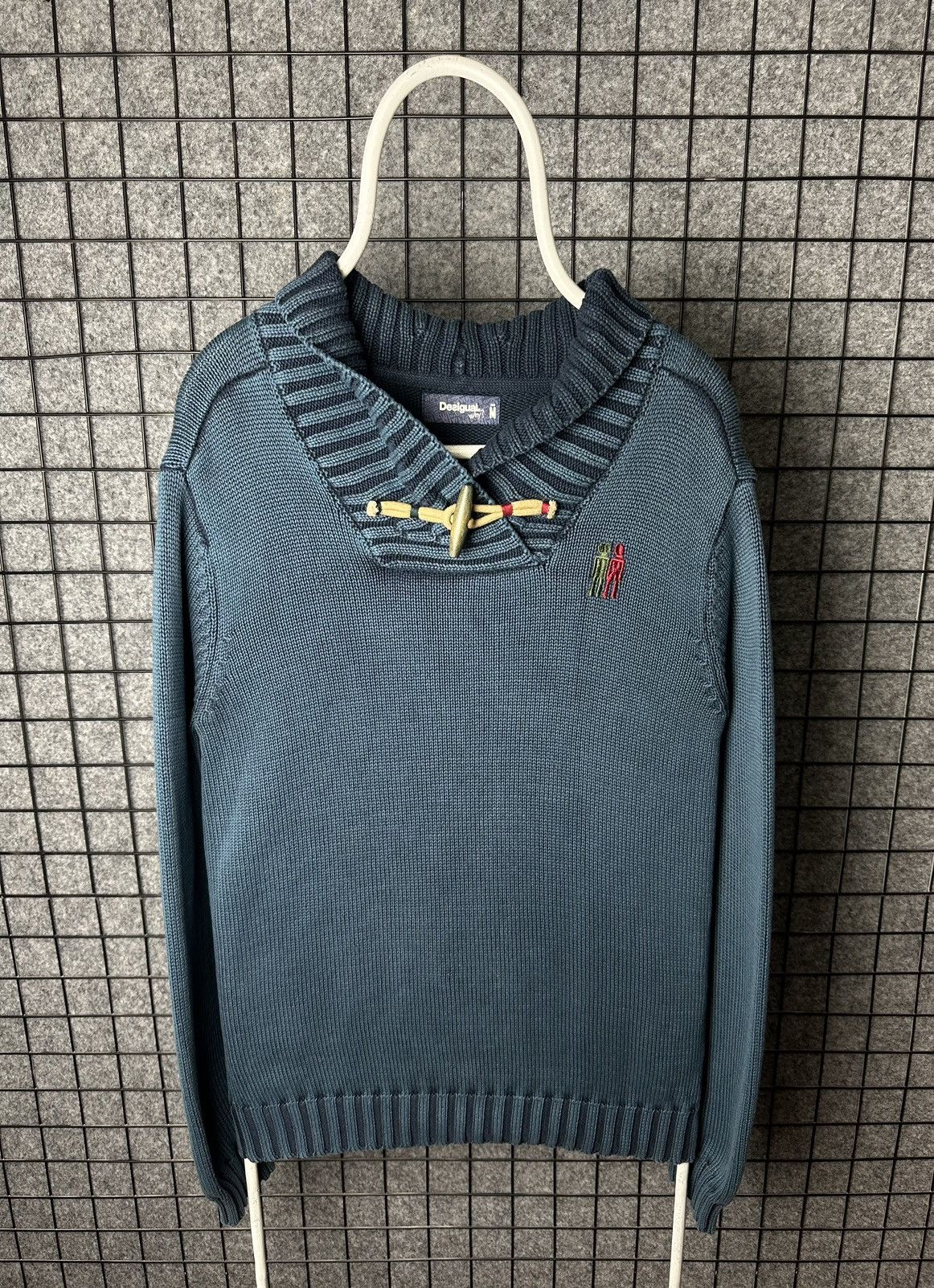 Desigual Desigual Streetwear Toggle Closure Knitted Sweater Size M Size US M / EU 48-50 / 2 - 1 Thumbnail