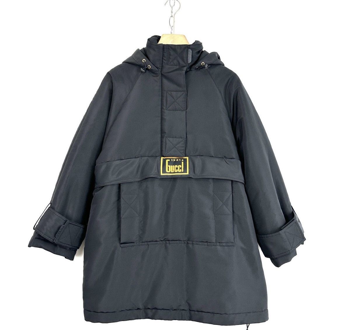 Gucci Gucci Gold Thread Embroidered Logo Hooded Cotton Jacket K12 Size XS / US 0-2 / IT 36-38 - 1 Thumbnail