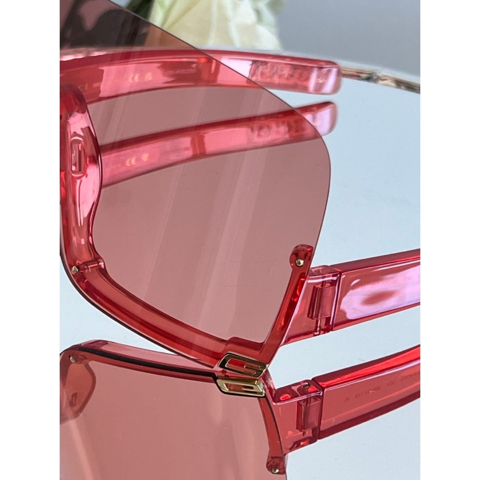 Gucci NEW Gucci GG1631S Red Mask Shield Sunglasses Size ONE SIZE - 6 Thumbnail