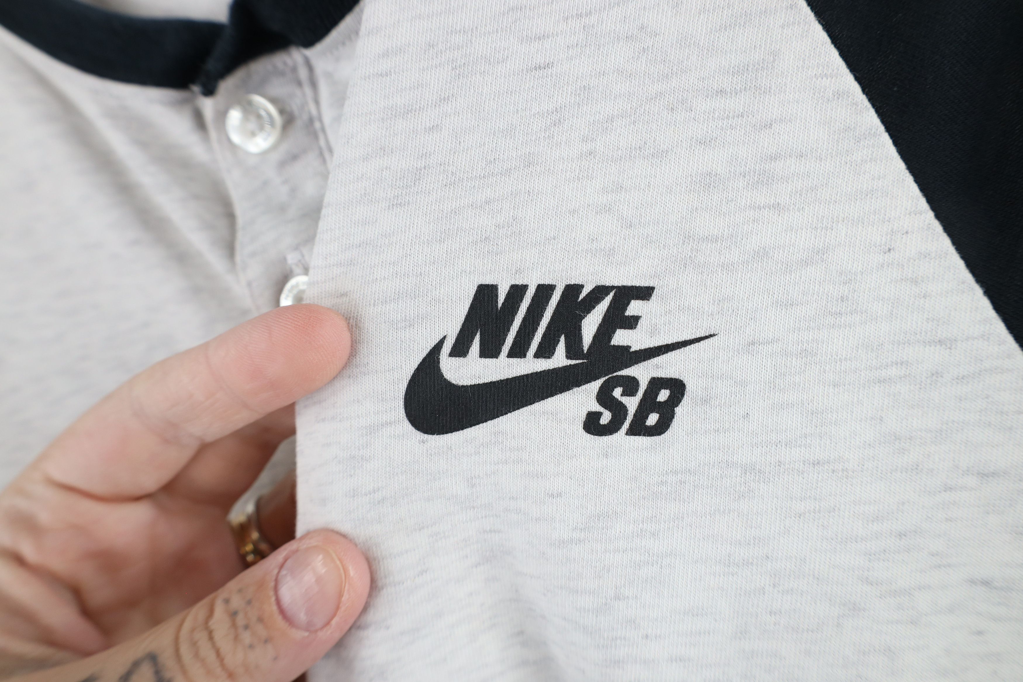 Nike × Vintage Vintage Nike SB Out Short Sleeve Raglan Henley T-Shirt Gray Size US XL / EU 56 / 4 - 4 Thumbnail