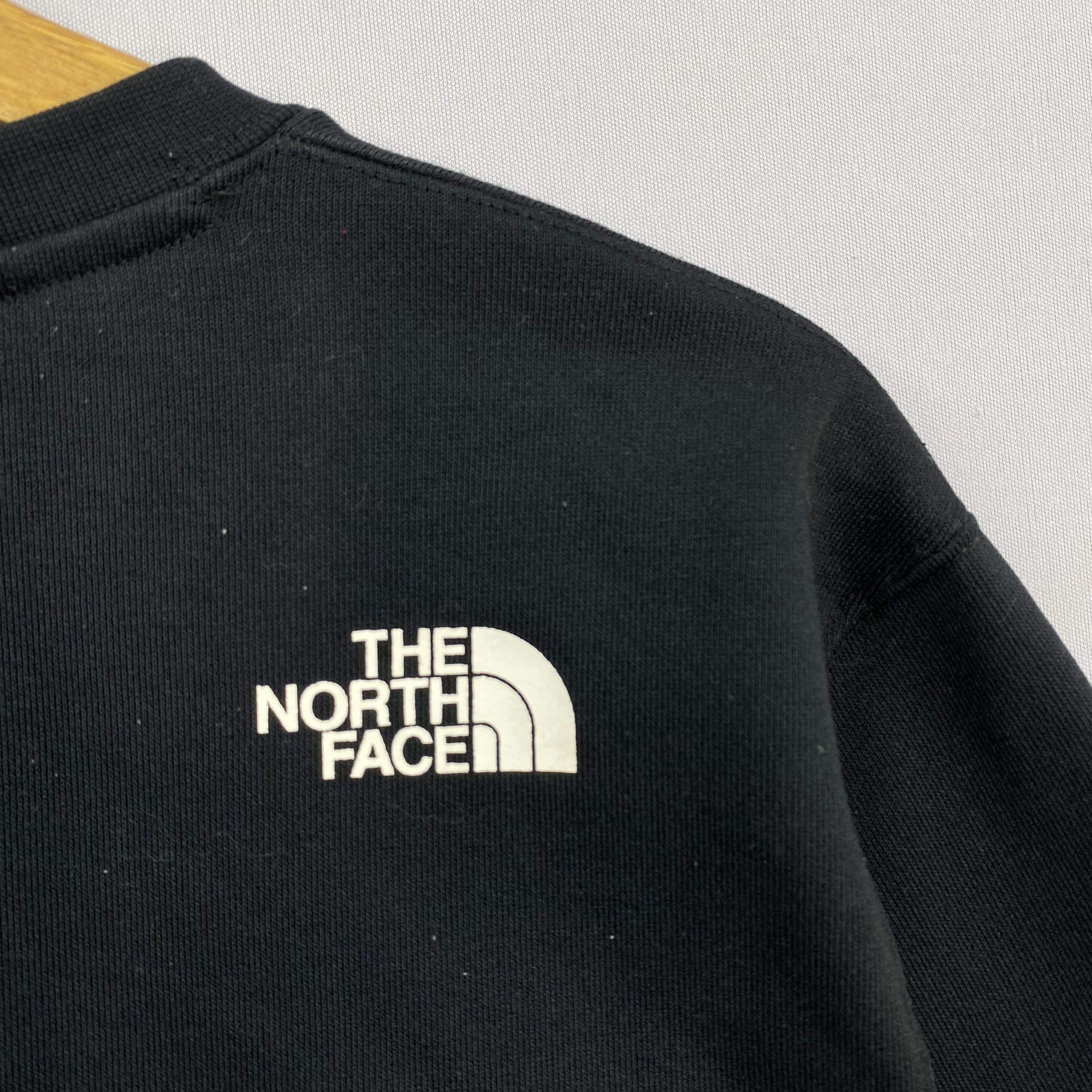 The North Face Vintage The North Face Pullover Sweatshirt Outdoor Jumper Size US L / EU 52-54 / 3 - 6 Thumbnail